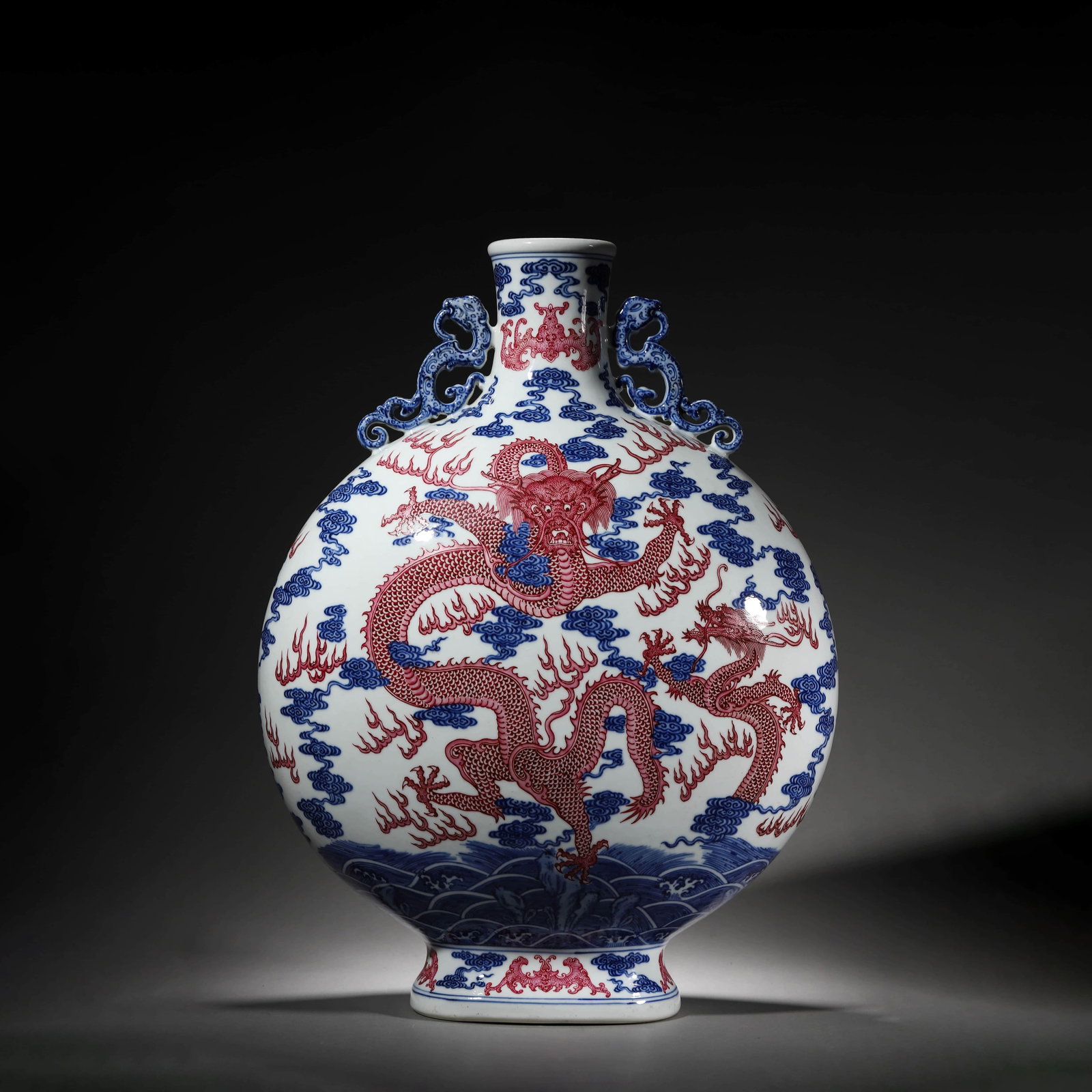 Blue and White Iron-Red Dragon Teaching Its Son Moonflask: Blue and White Iron-Red Dragon Teaching Its Son Moonflask Length:38cm, Width:20cm, Height:52cm,