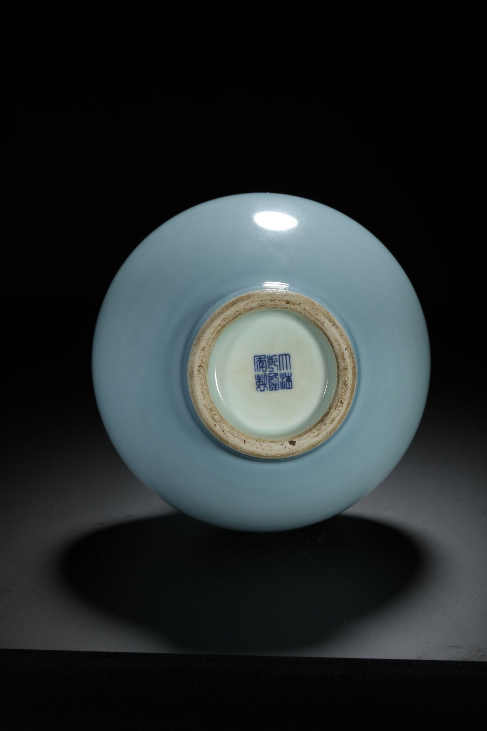 Sky-Blue Glazed Presentation Vase - 9