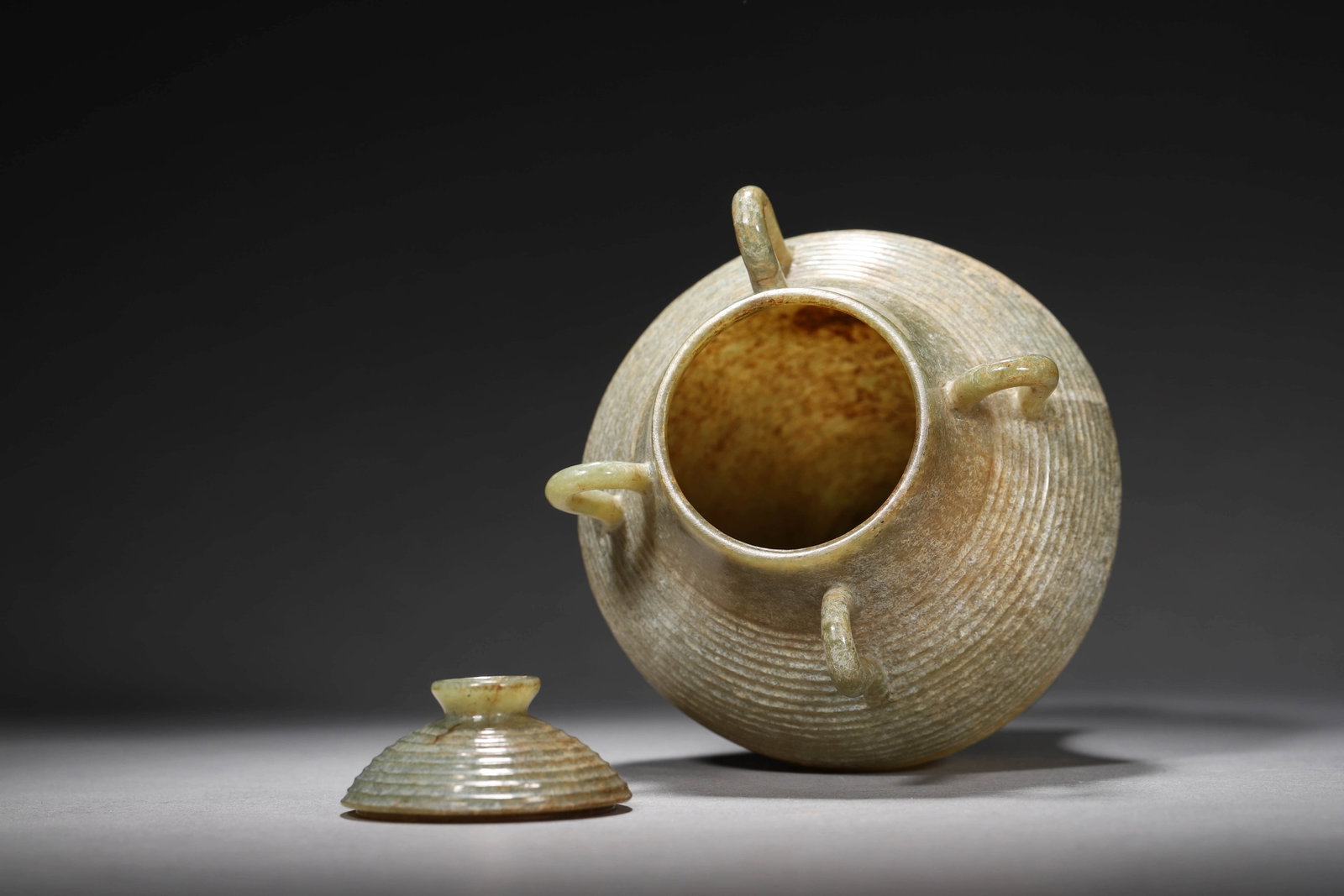Carved Jade Four-Hooked Vase - 8