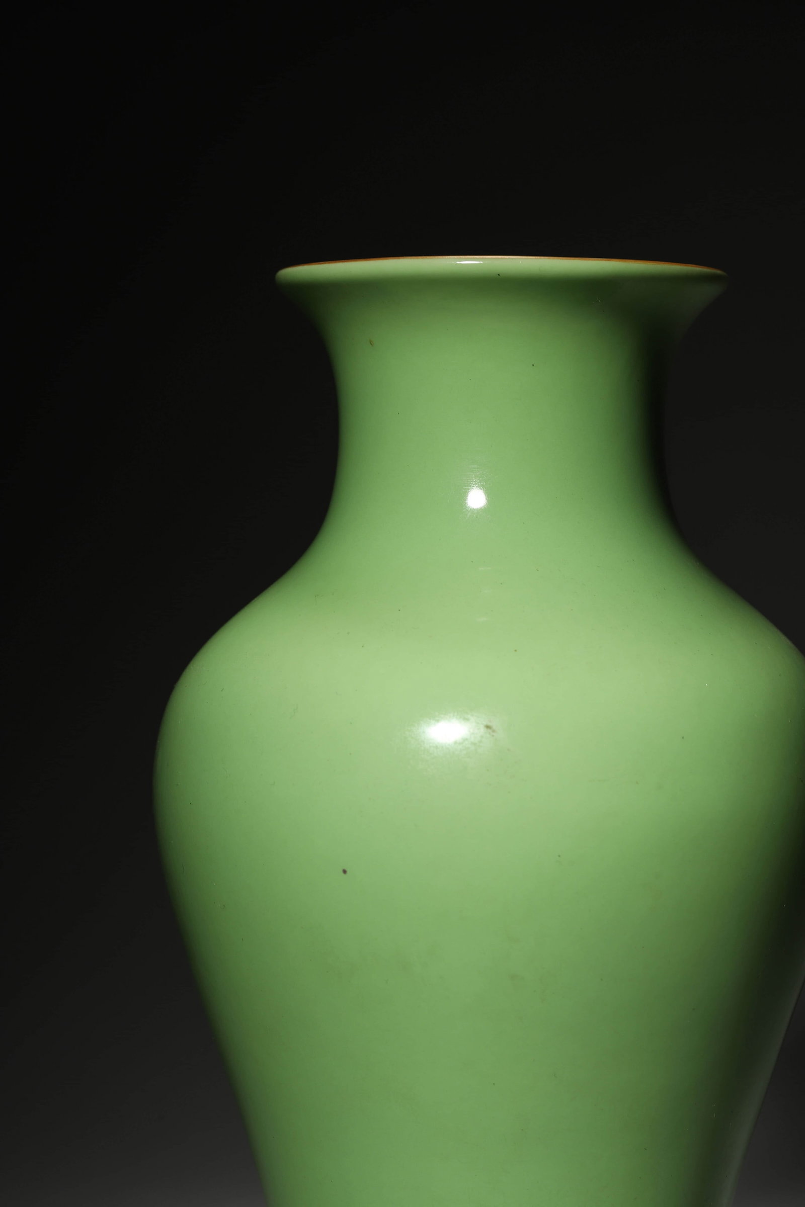 Green Glaze Guanyin Vase - 2
