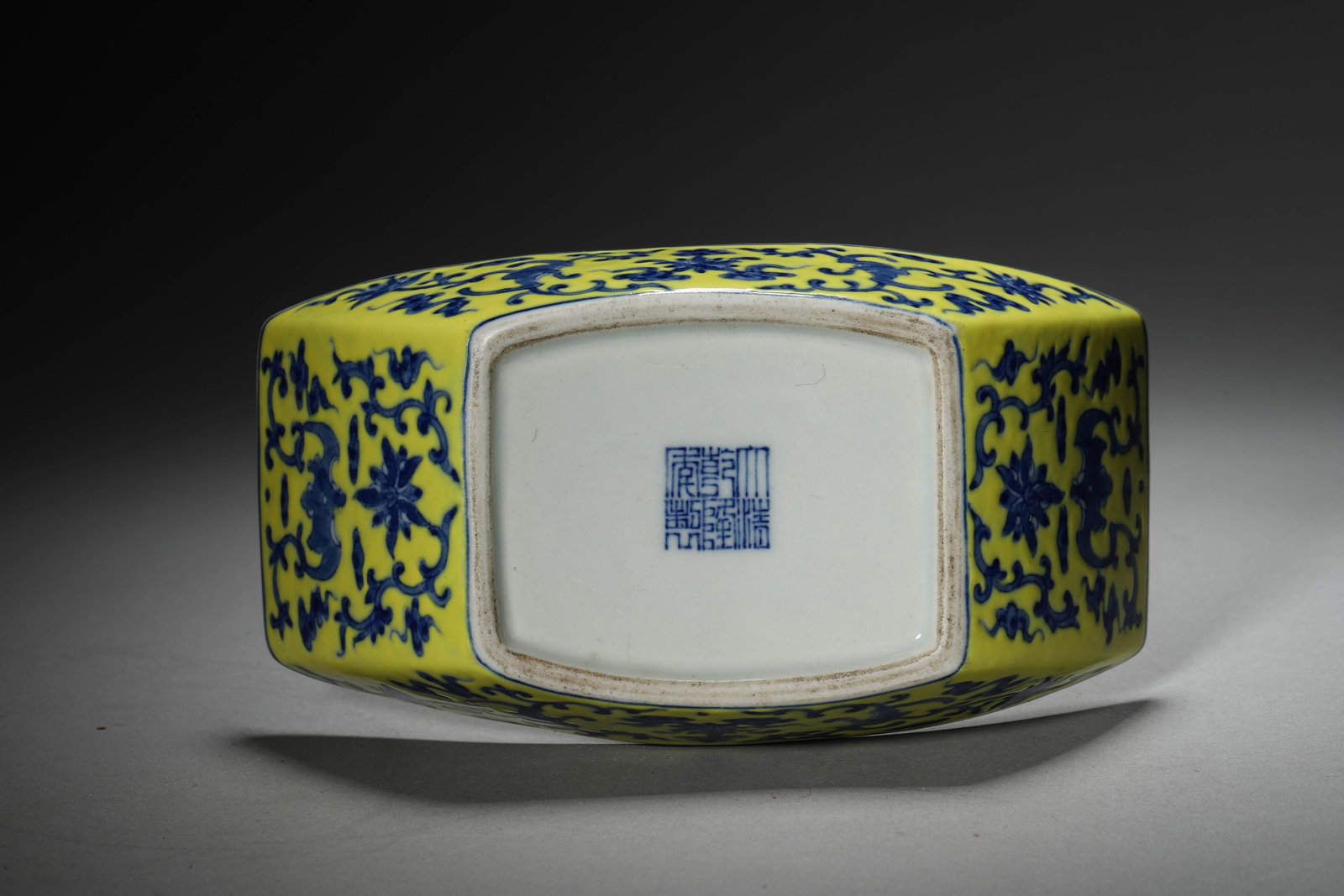 Yellow Ground Dragon Tea Tray - 8