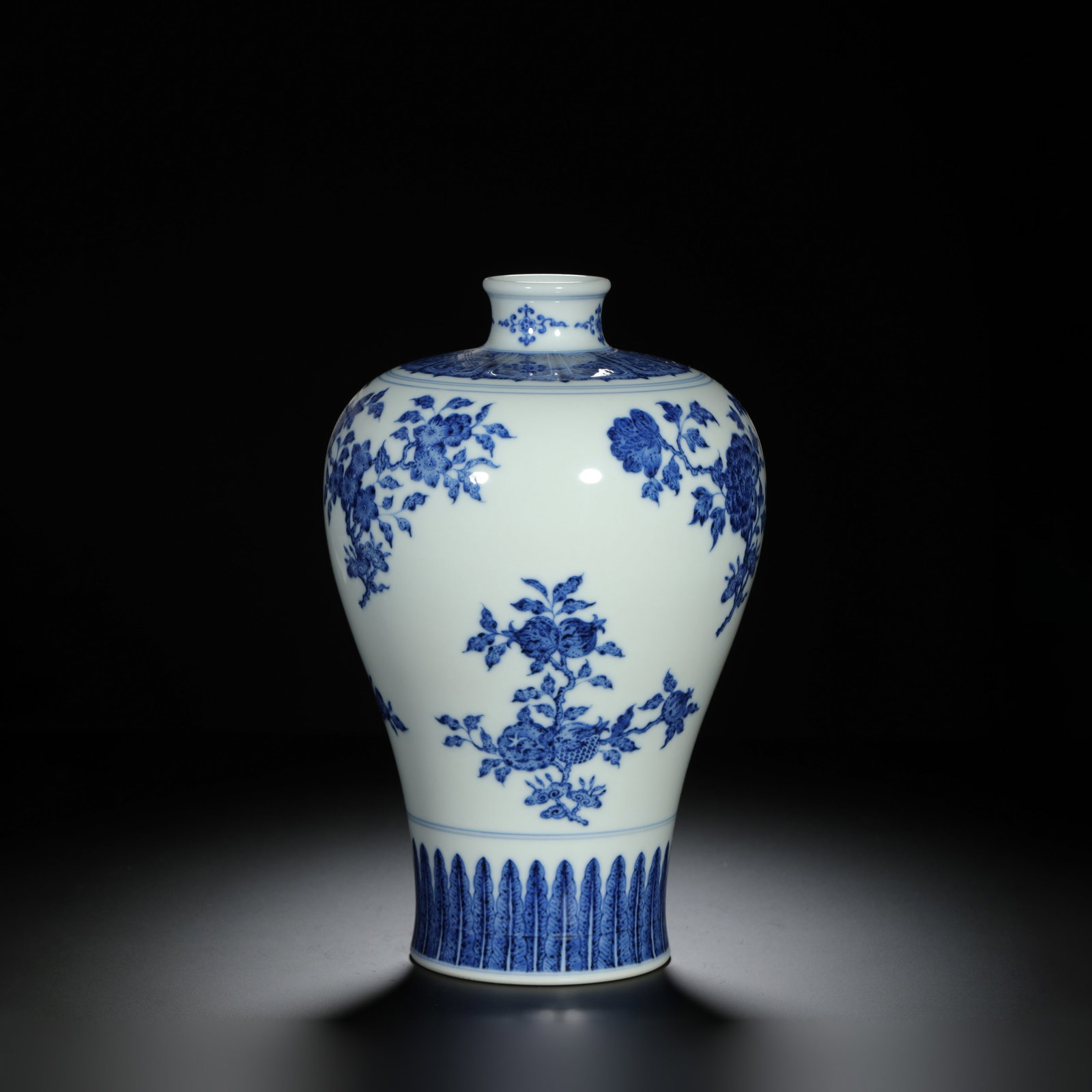 Blue and White Three Abundances Meiping: Blue and White Three Abundances Meiping Diam.16cm Height:26cm