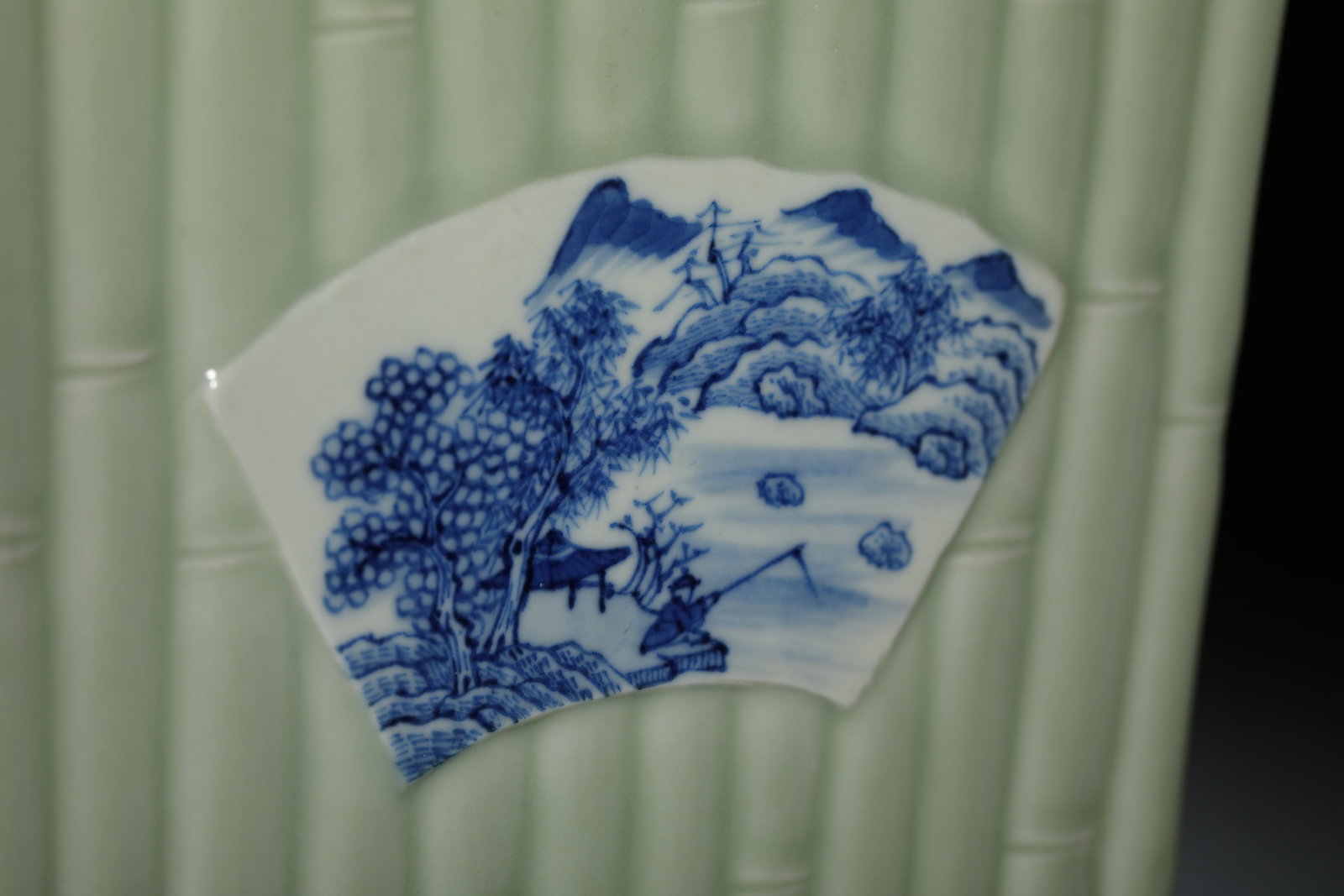 Celadon Glazed Bamboo Brushpot - 4