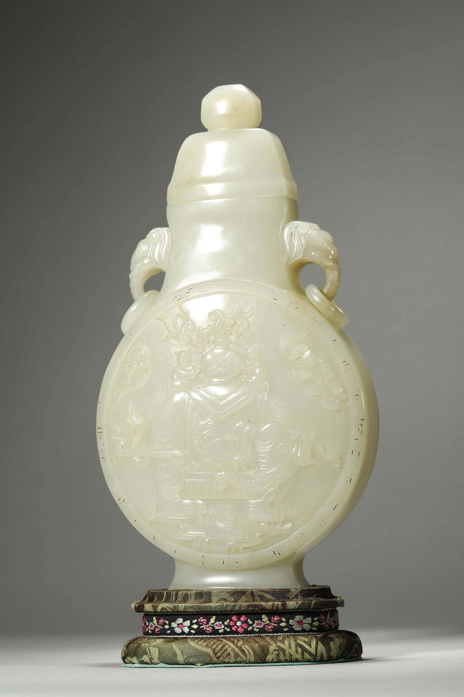 Carved Jade Elephant Moon Flask - 5