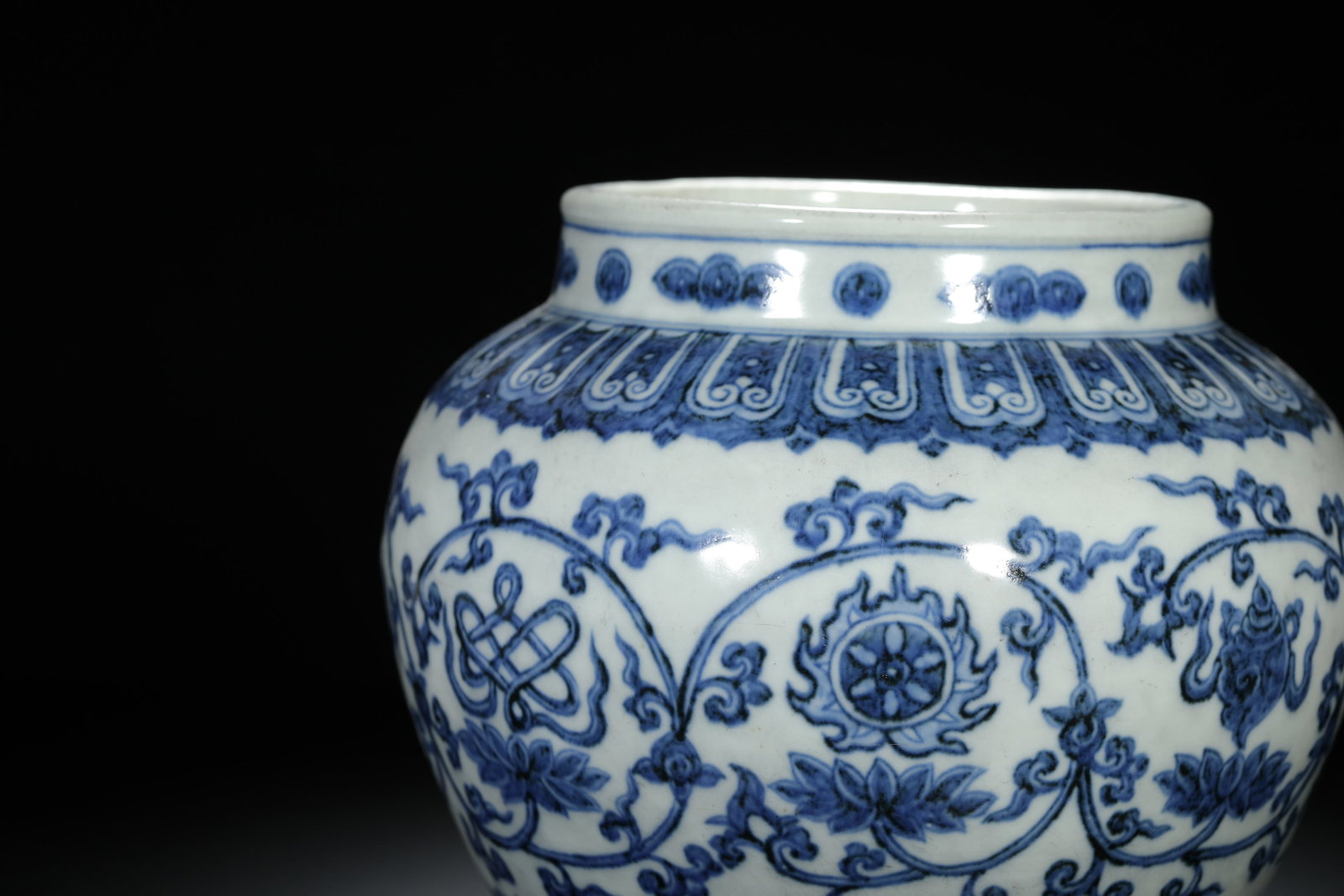 Blue and White Eight Buddhist Emblems Jar - 2