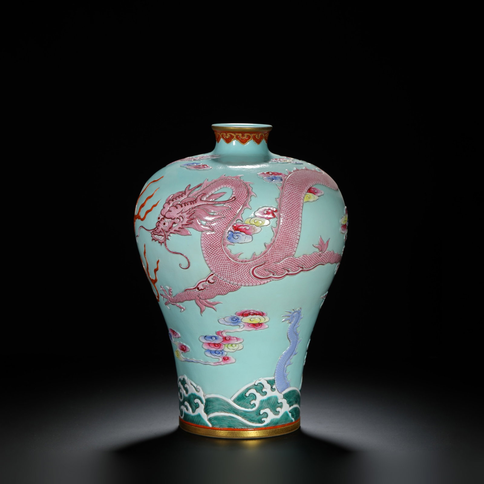Green-Glazed Dragon Meiping (1 of 10)