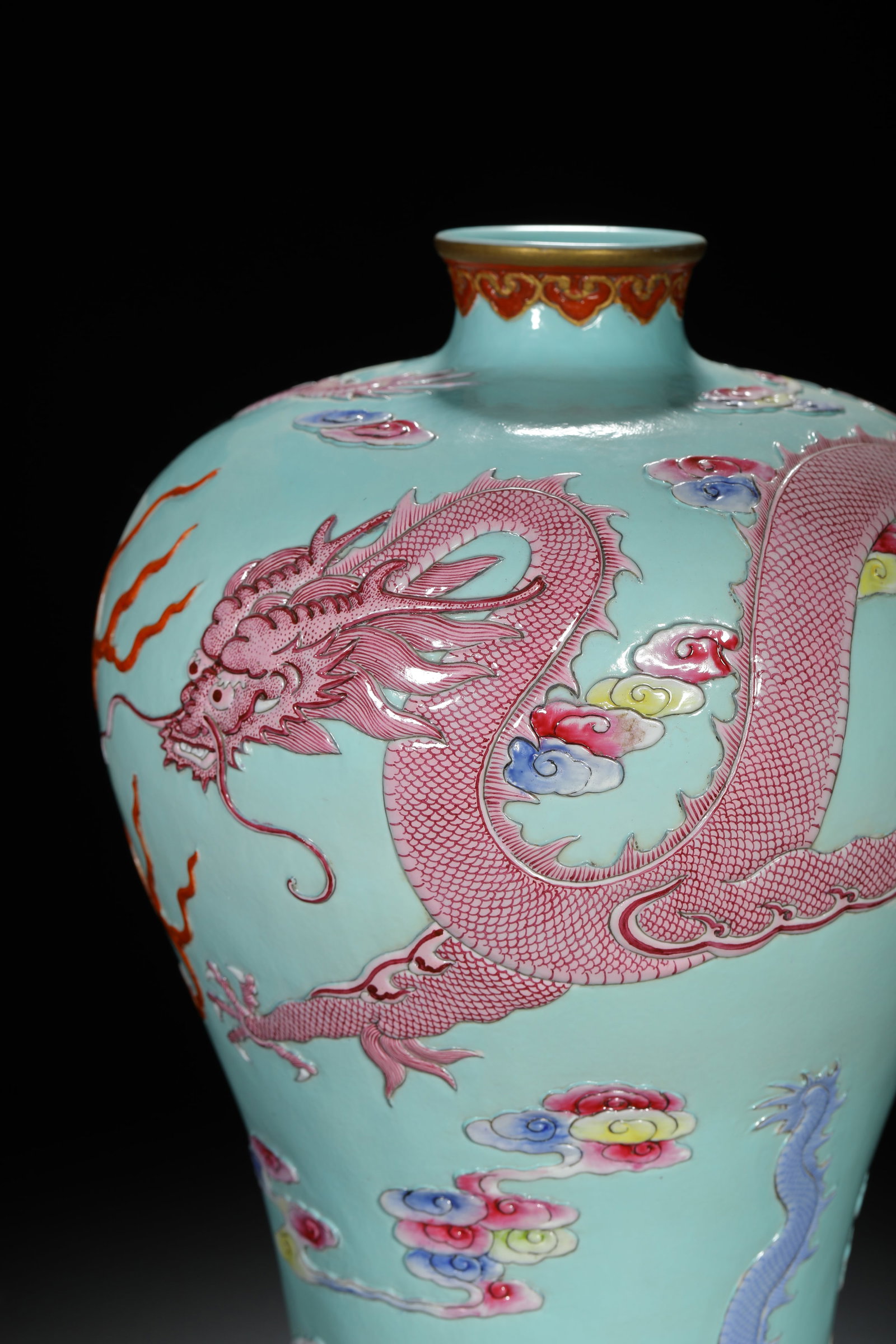 Green-Glazed Dragon Meiping - 2