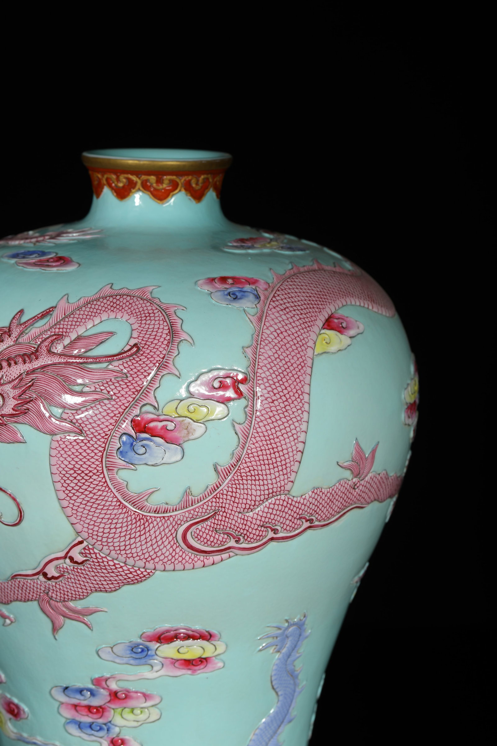 Green-Glazed Dragon Meiping - 3