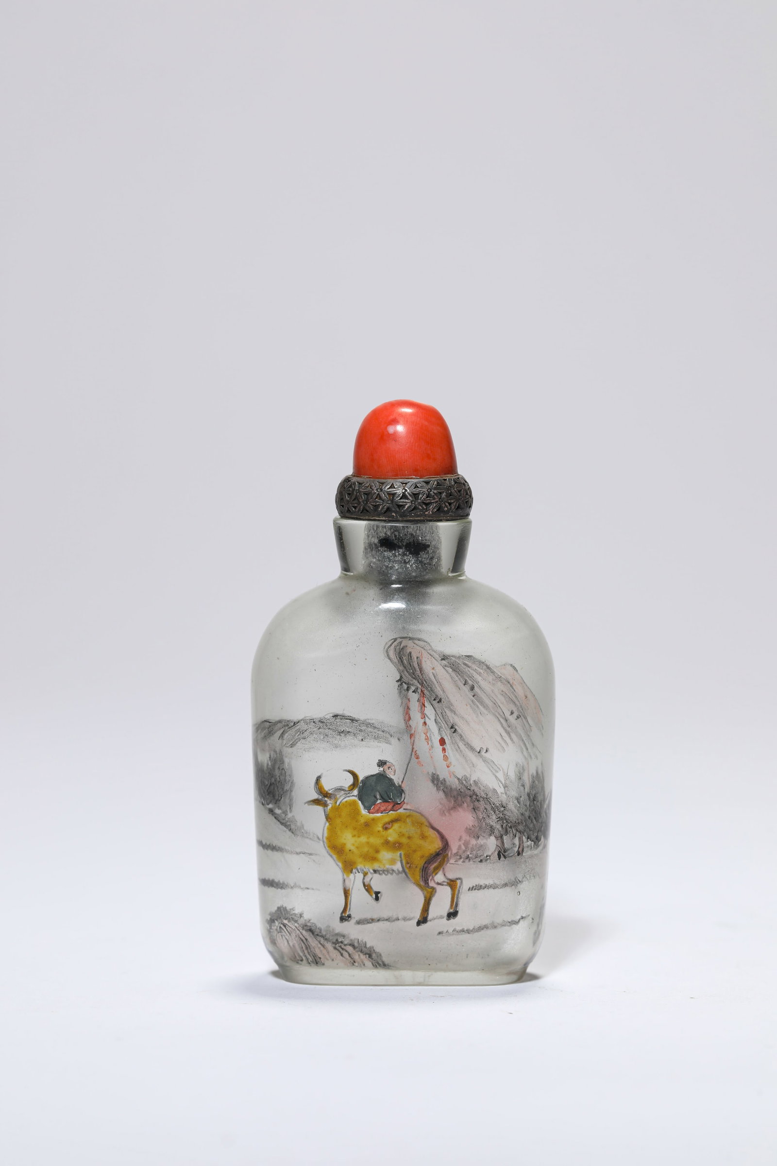 AN ?INSIDE-PAINTED FIGURAL? SNUFF BOTTLE - 2