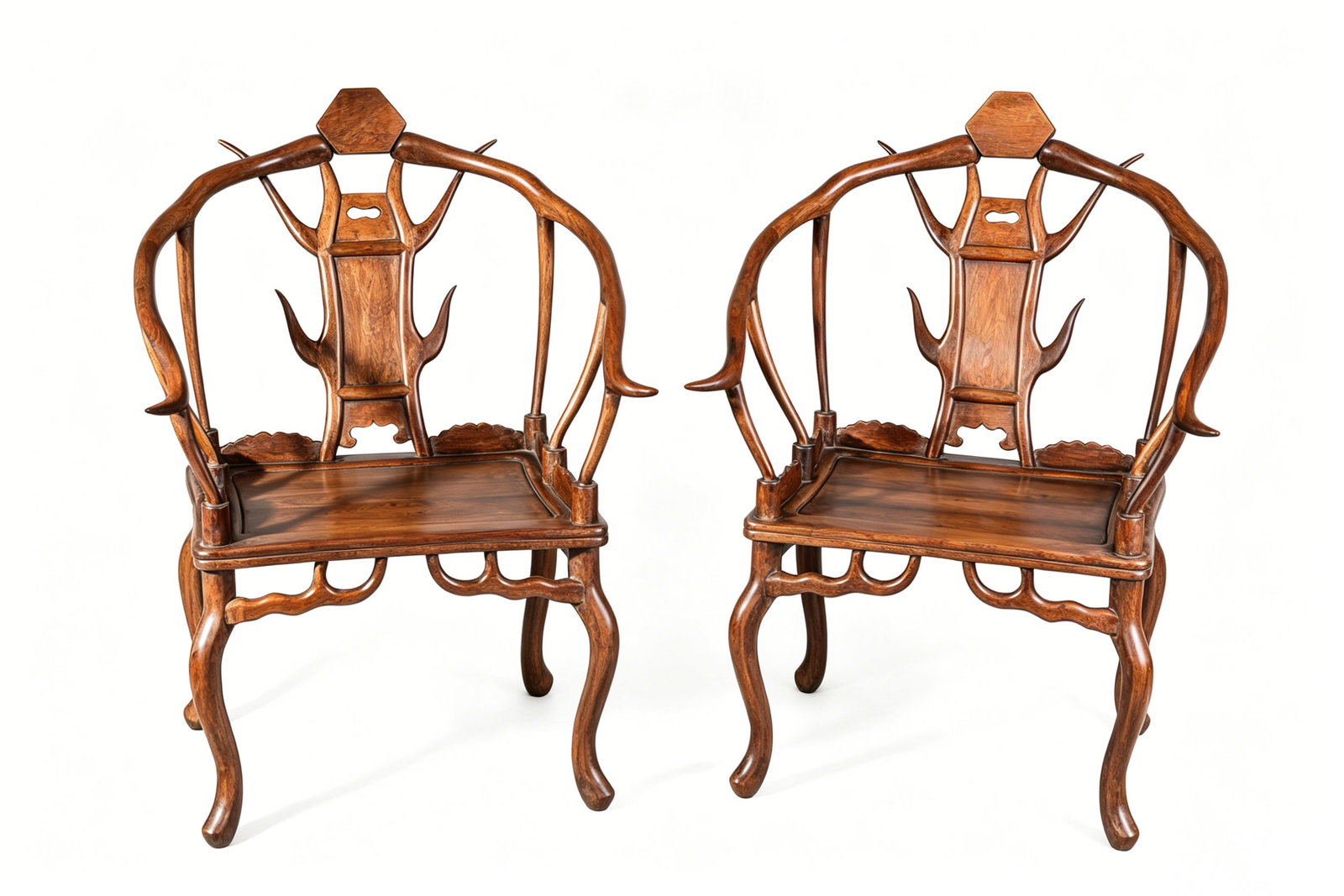 A PAIR OF WOOD ?HOOP? ARMCHAIRS (1 of 9)