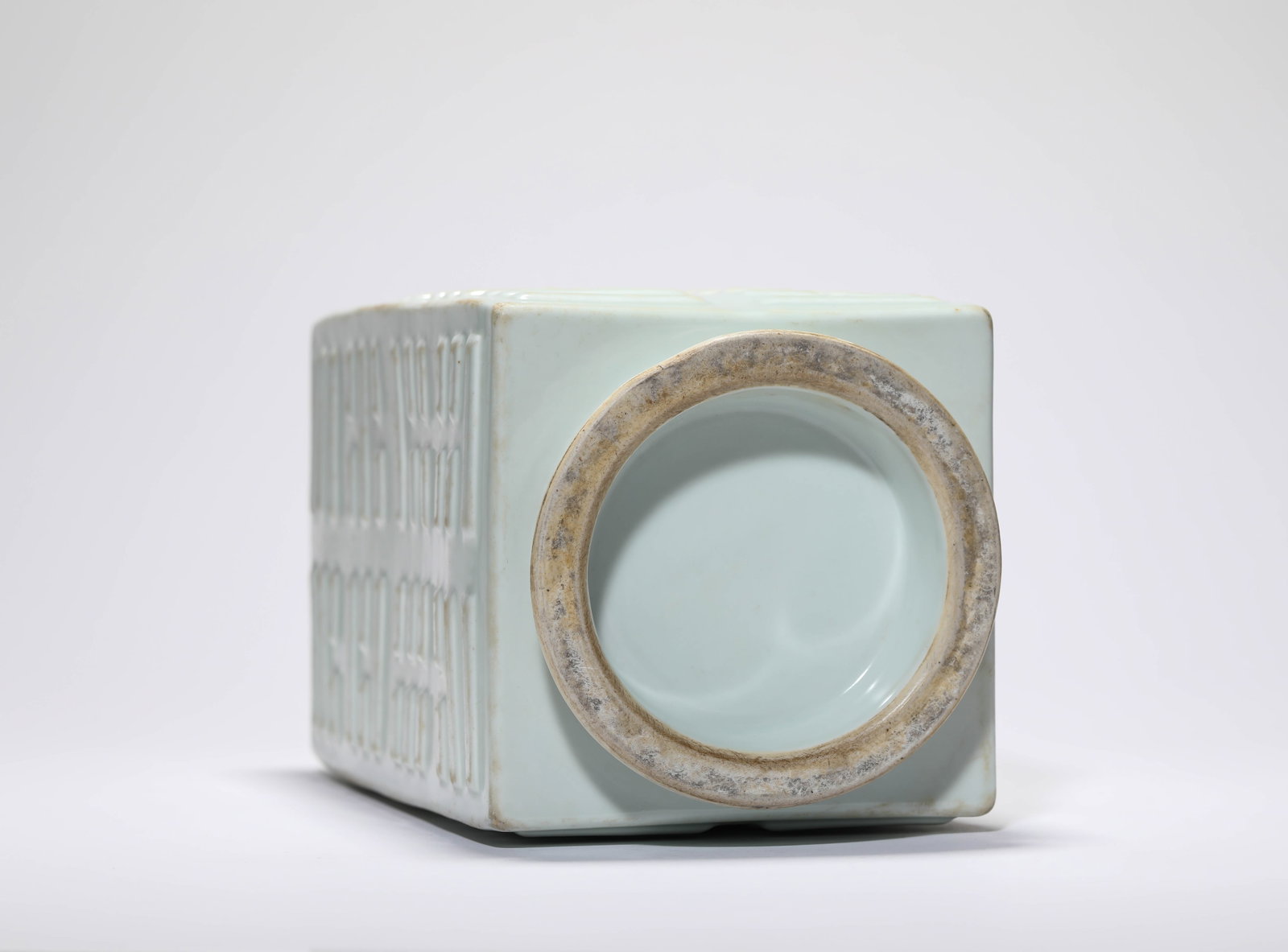 A WHITE-GLAZED CONG-FORM VASE - 3
