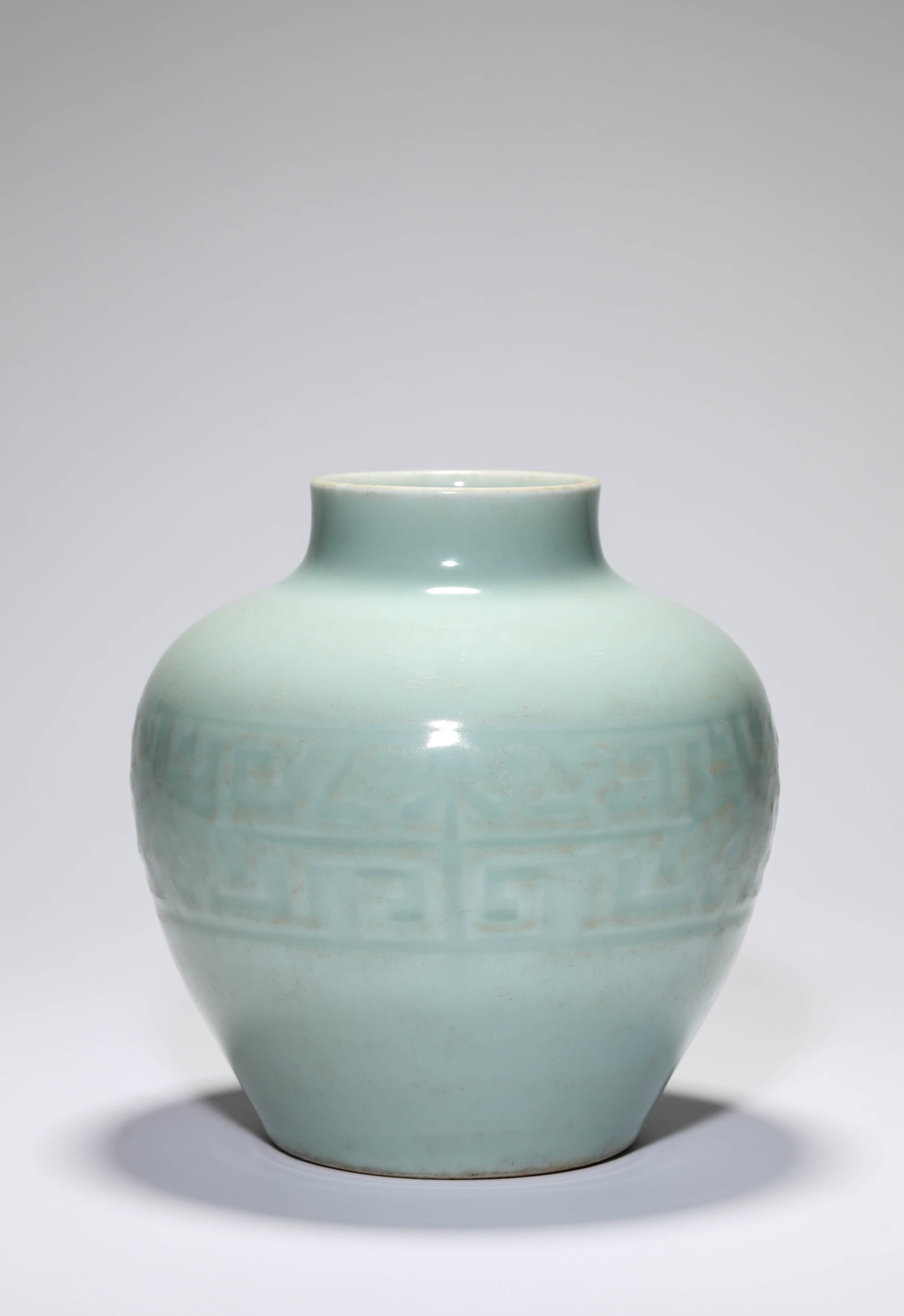A DANQING-GLAZED ?REWARD? VASE (1 of 3)
