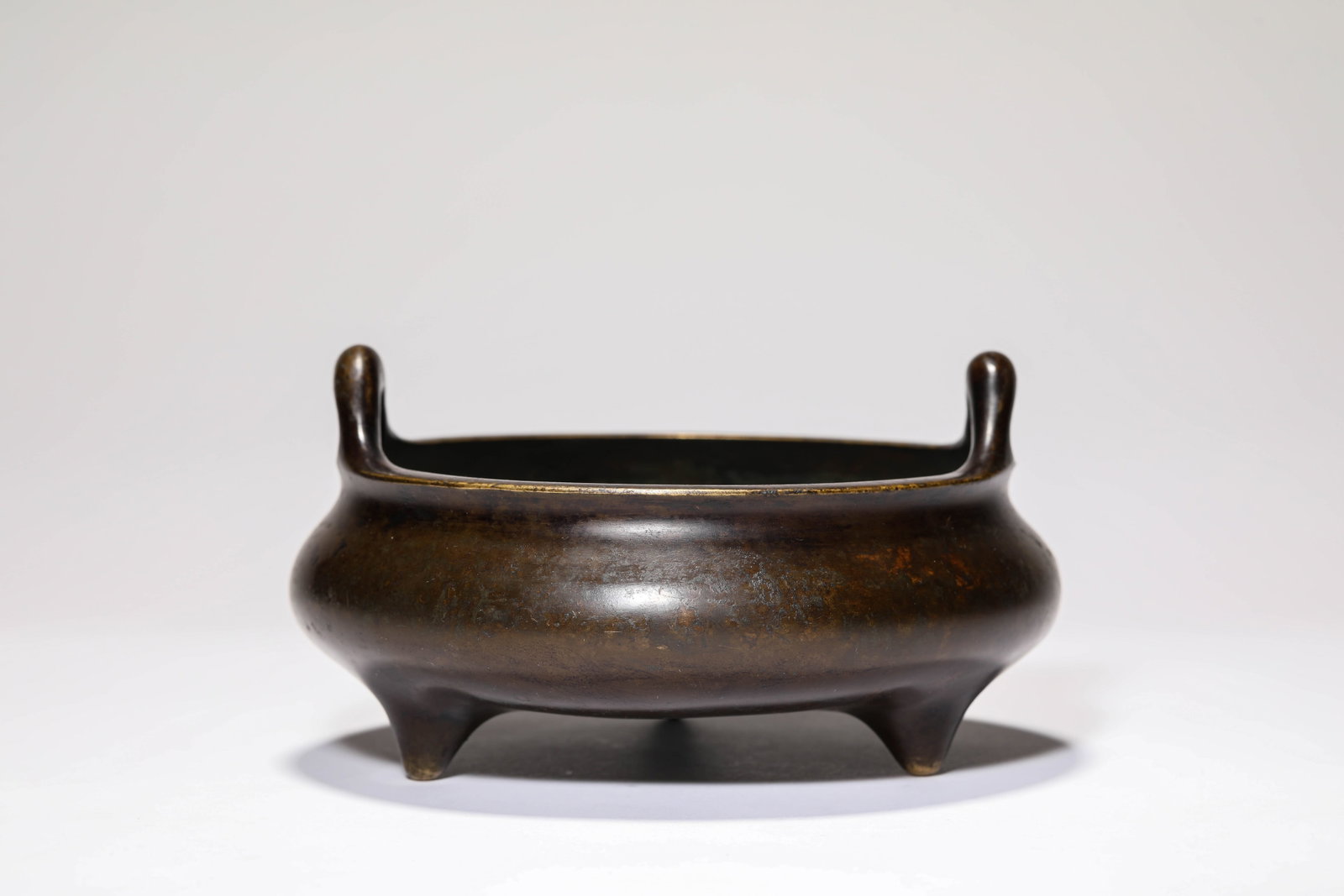 A BRONZE ?UPRIGHT-HANDLED? CENSER - 2