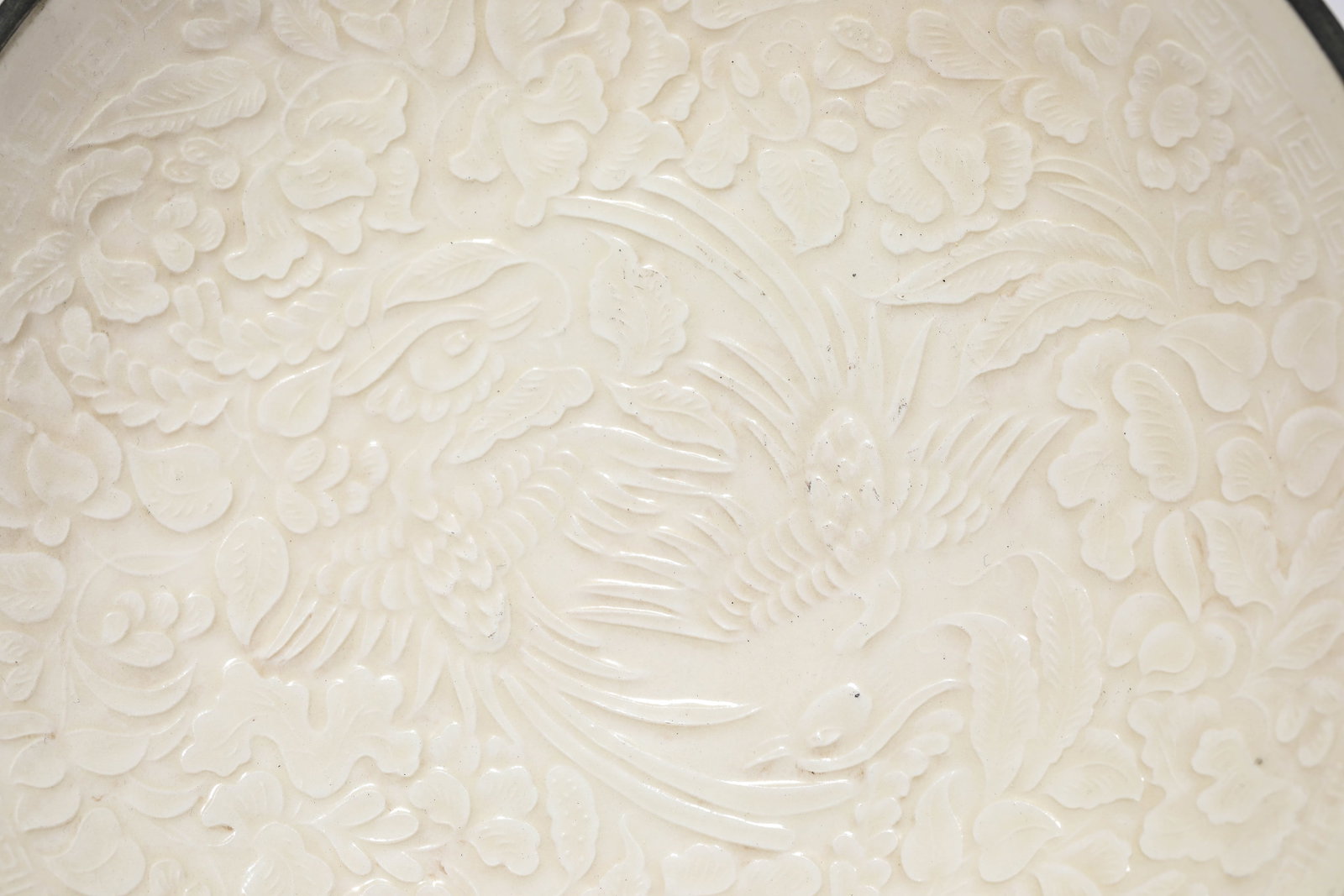 A DING-TYPE ?RIM-MOUNTED? ?DOUBLE PHOENIX AND FLORALS? DISH - 2