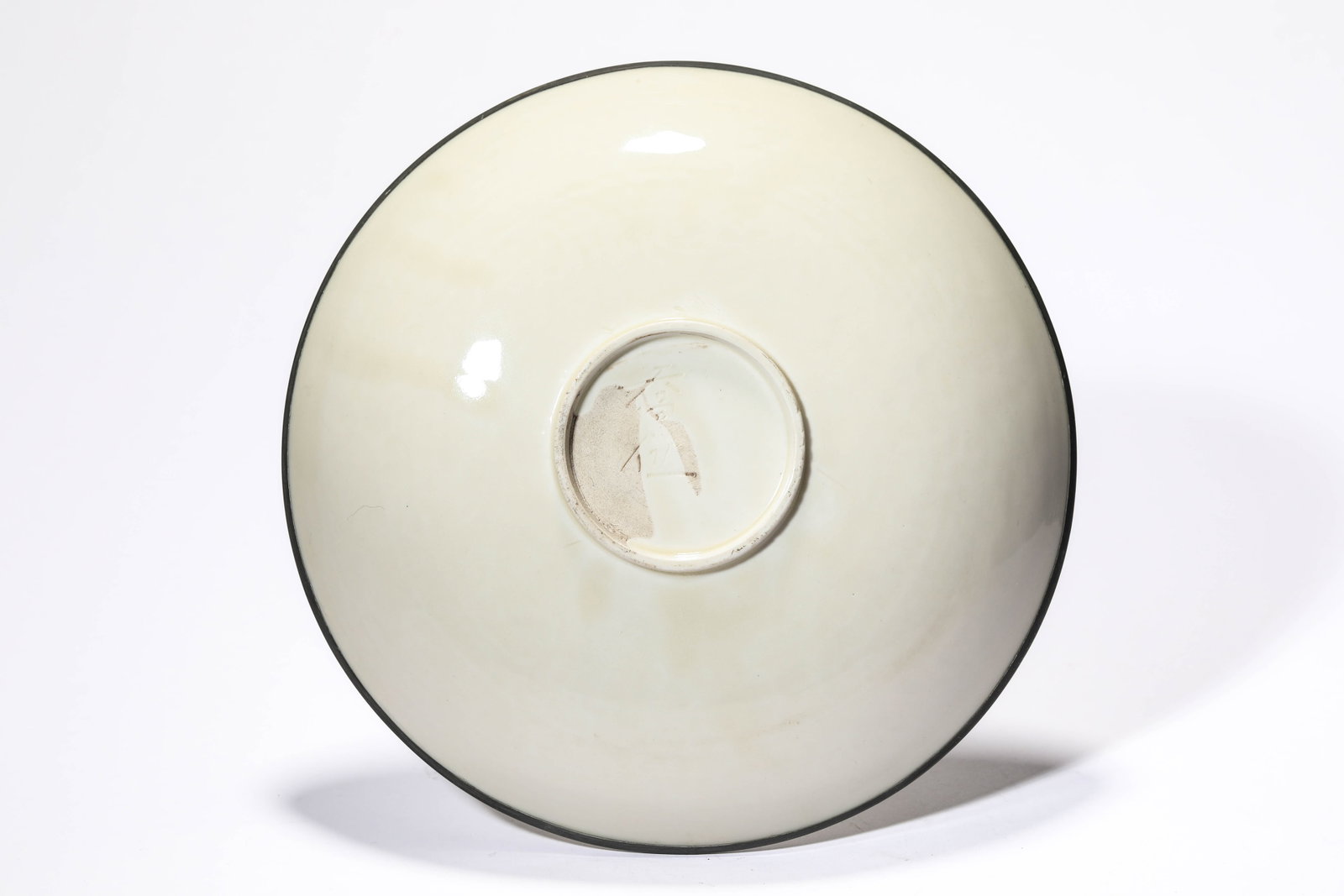 A DING-TYPE ?RIM-MOUNTED? ?DOUBLE PHOENIX AND FLORALS? DISH - 5