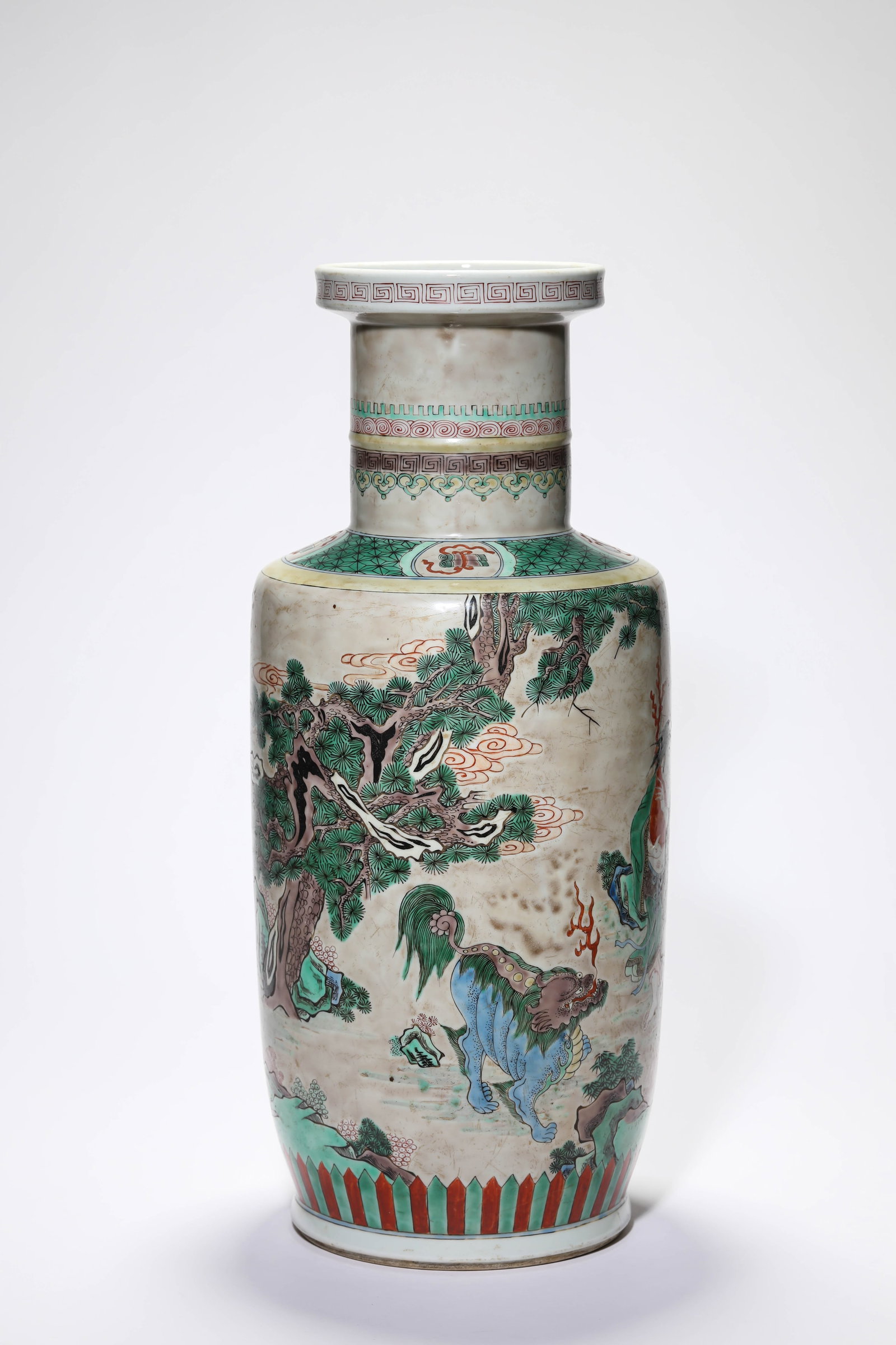 A WUCAI ?FIGURAL? ?BANGCHUI? VASE - 3
