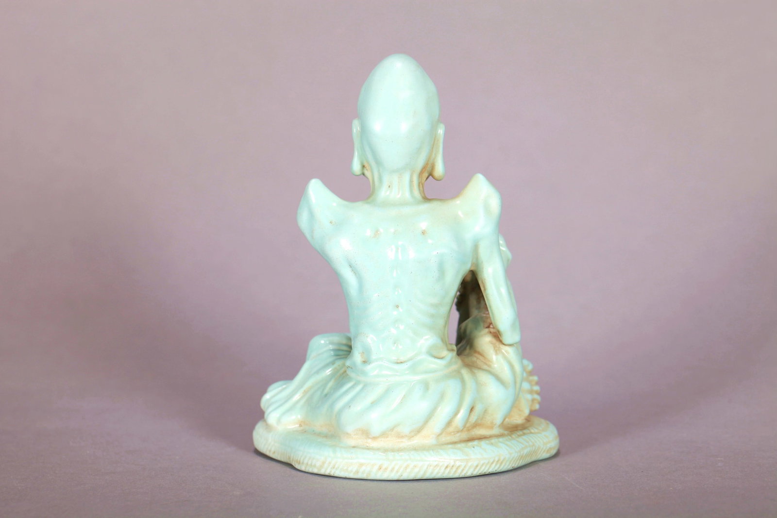 A GREEN-GLAZED EMACIATED LUOHAN FIGURE - 4