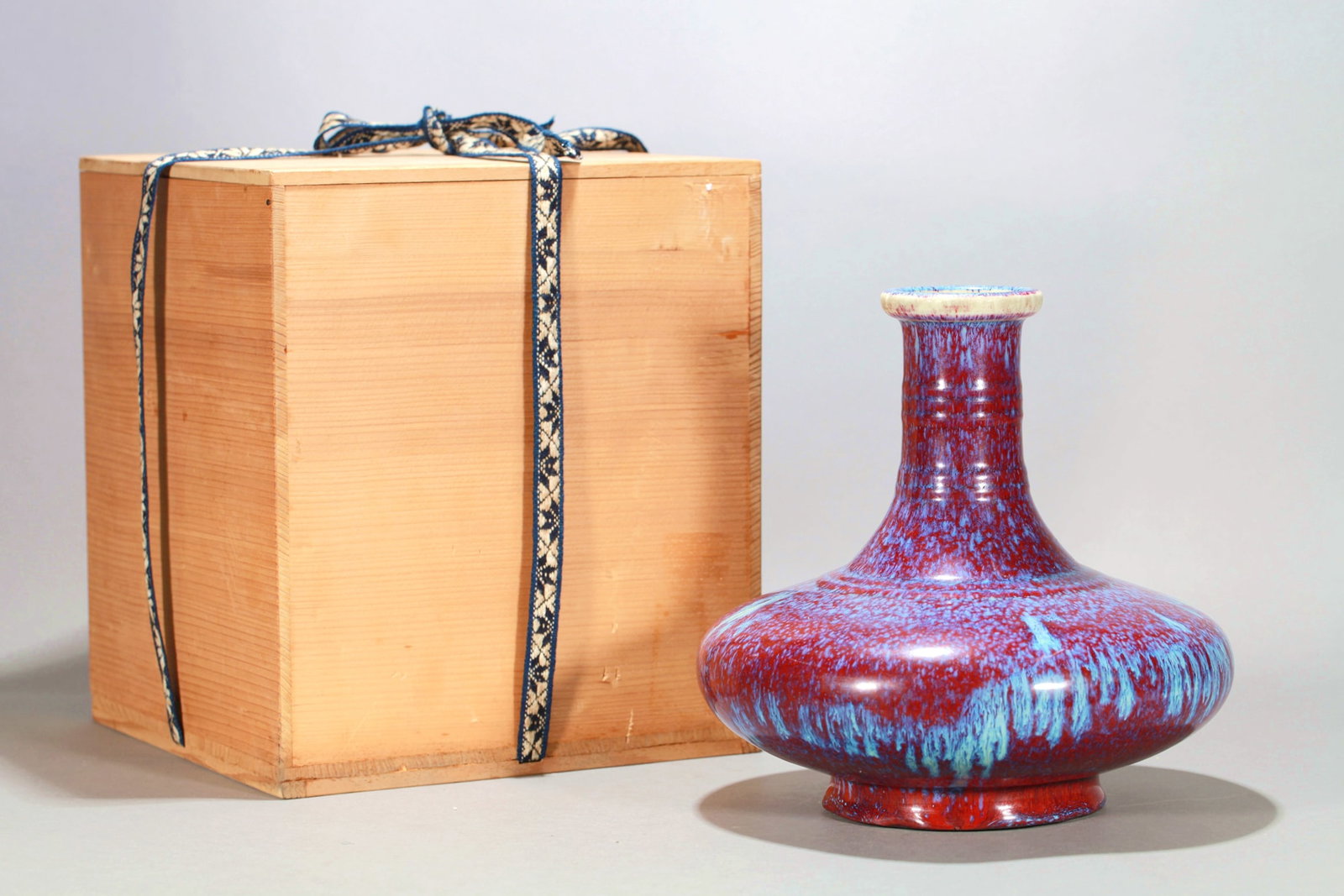 A FLAMBE GLAZED 'WATER CHESTNUT' VASE: A FLAMBE GLAZED 'WATER CHESTNUT' VASE Size:Height:23cm