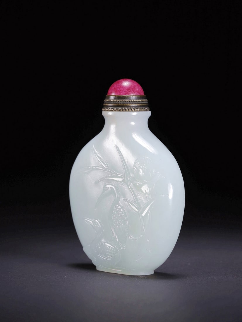 A HETIAN JADE SNUFF BOTTLE - 3