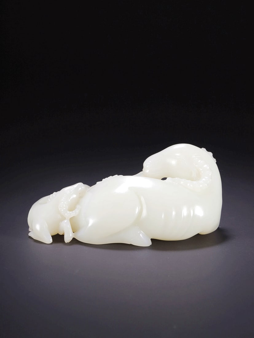 A HETIAN JADE 'THREE RAMS' DISPLAY PIECE - 3