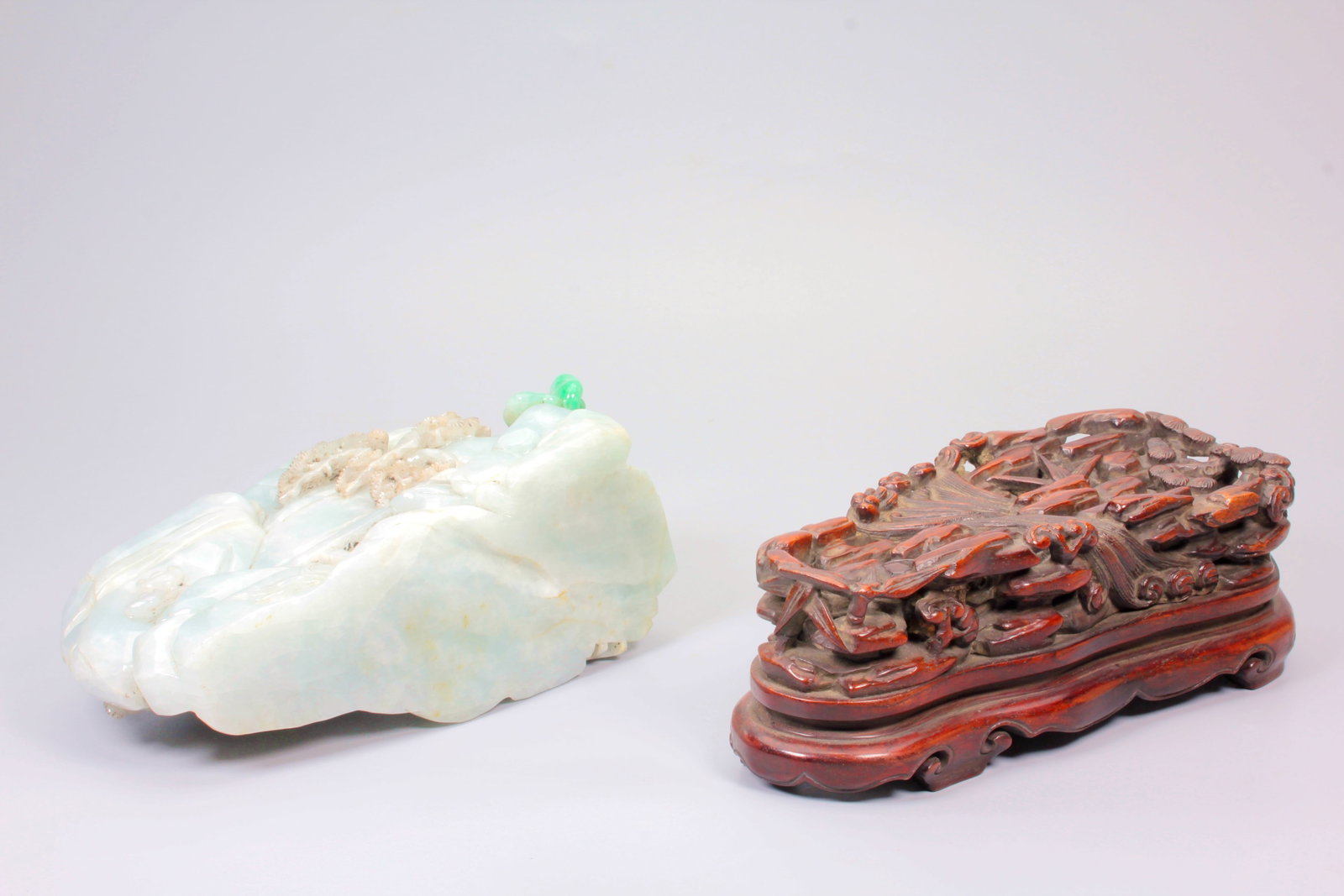 A JADEITE 'LANDSCAPE AND FIGURES' DISPLAY PIECE - 12