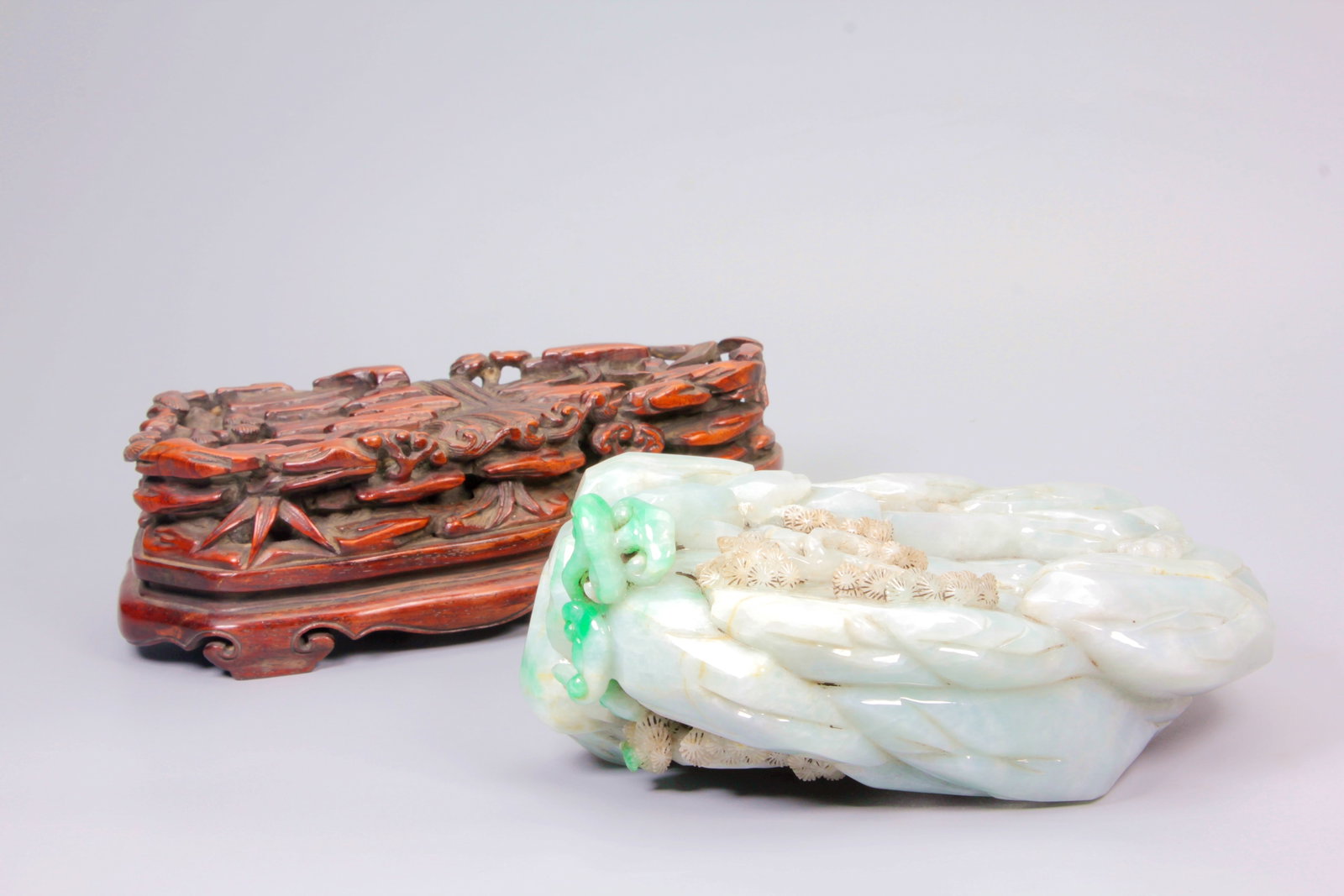 A JADEITE 'LANDSCAPE AND FIGURES' DISPLAY PIECE - 13