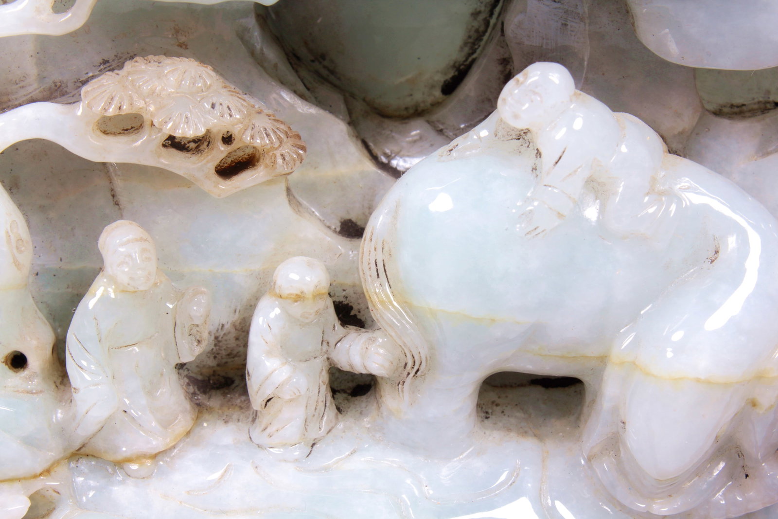 A JADEITE 'LANDSCAPE AND FIGURES' DISPLAY PIECE - 14