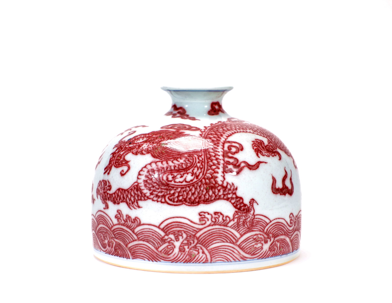 A COPPER-RED SEAWATER DRAGON TAIBAI VASE,ZUN: A COPPER-RED SEAWATER DRAGON TAIBAI VASE,ZUN Size:Width:13cm,Height:11cm
