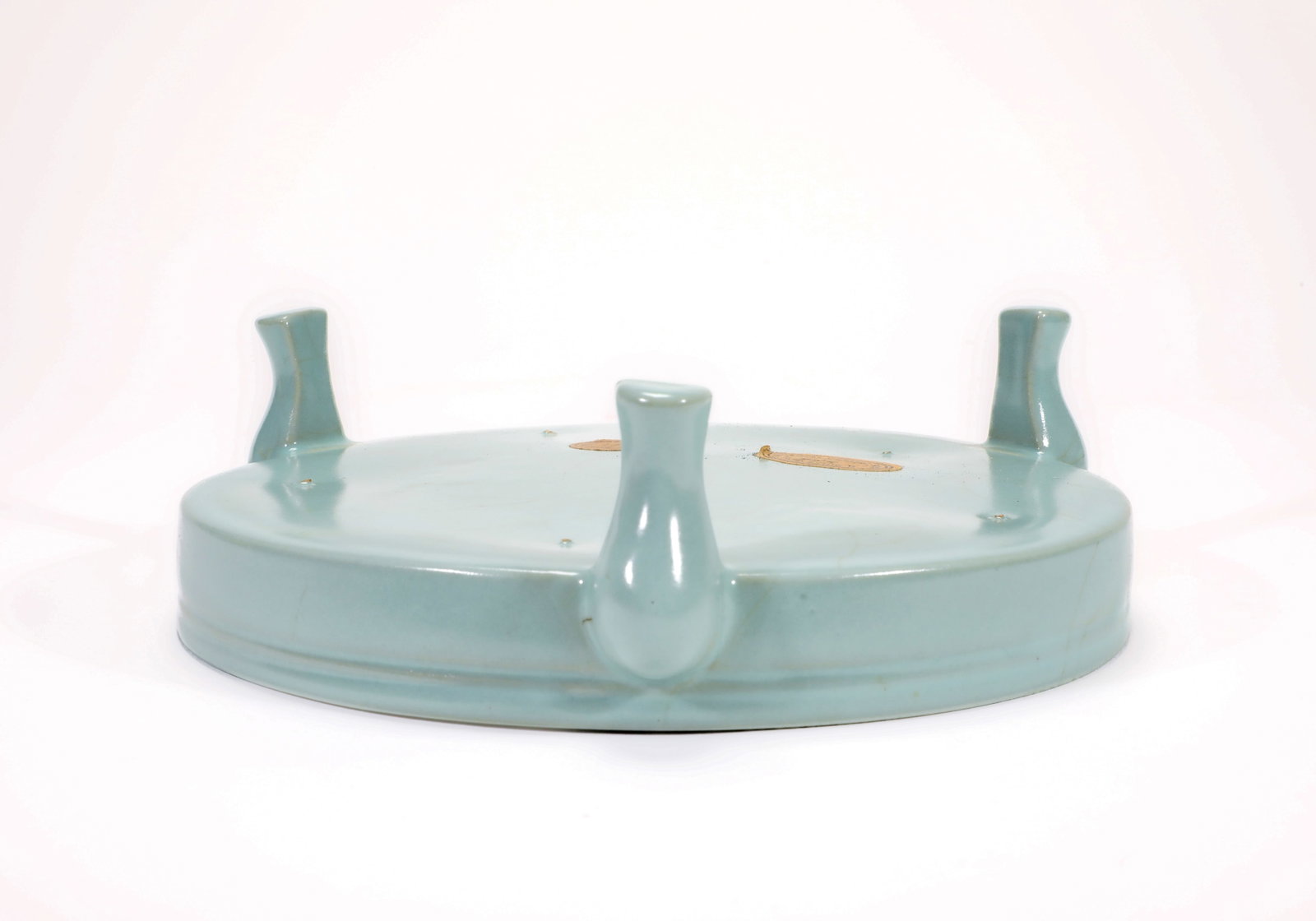 A RU KILN TRIPOD DISH - 7