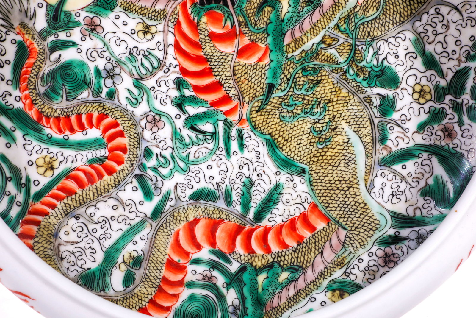 A WUCAI DRAGON BRUSH WASHER - 3