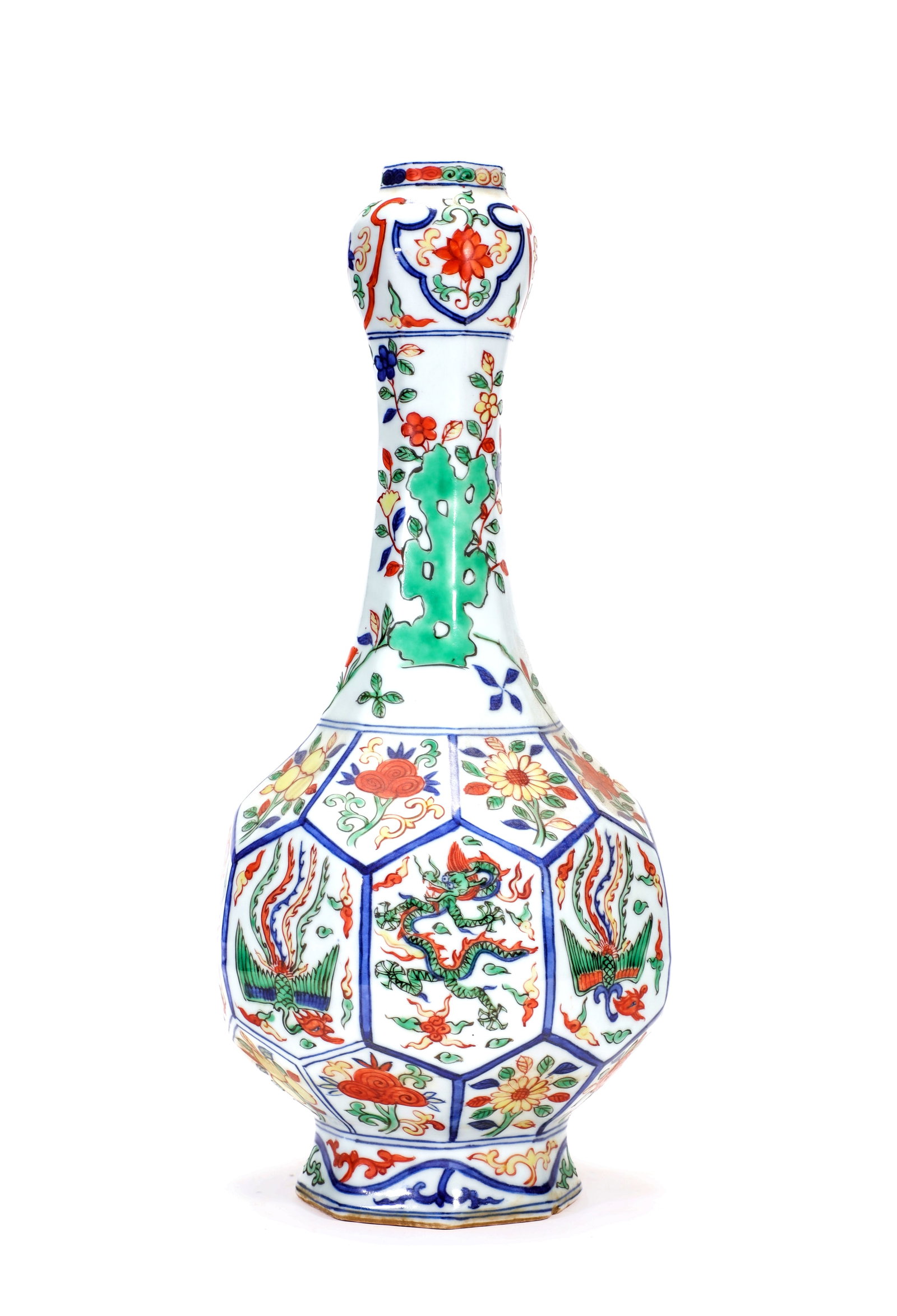 A WUCAI DRAGON AND PHOENIX OCTAGONAL PEAR-SHAPED VASE: A WUCAI DRAGON AND PHOENIX OCTAGONAL PEAR-SHAPED VASE Size:Width:16cm,Height:37cm