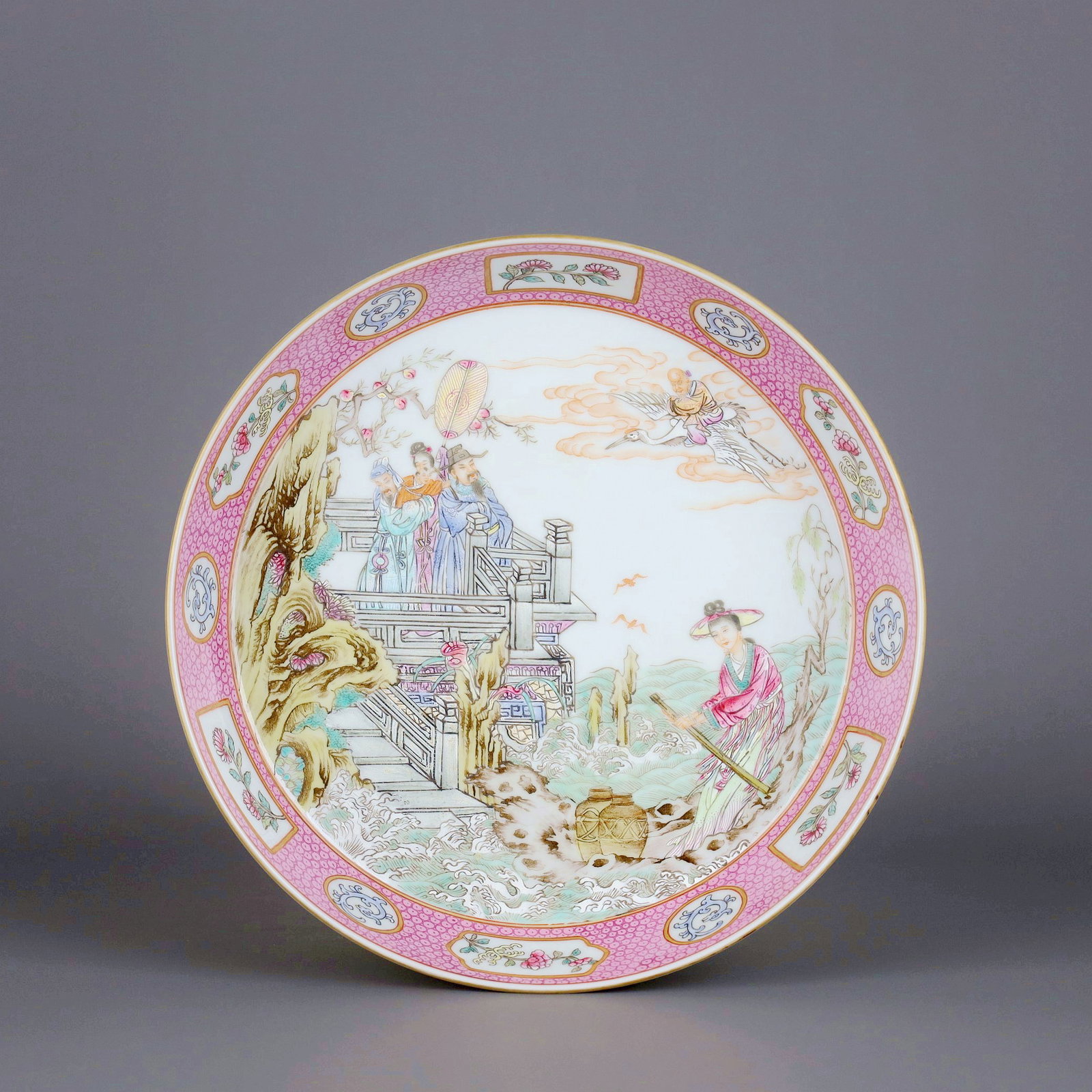 A FAMILLE-ROSE IMMORTALS CELEBRATION DISH: A FAMILLE-ROSE IMMORTALS CELEBRATION DISH Size:Height:4.5cm,Diam:20cm