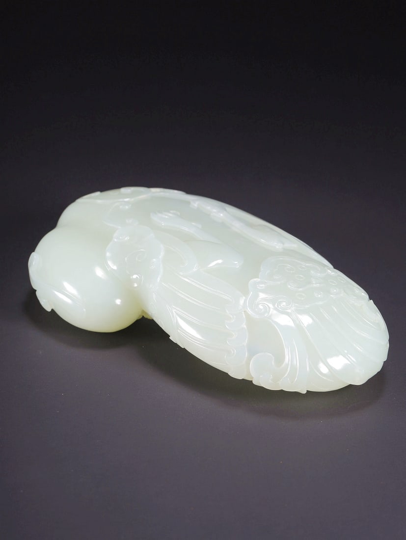 A HETIAN JADE 'PHOENIX' BRUSH WASHER - 11
