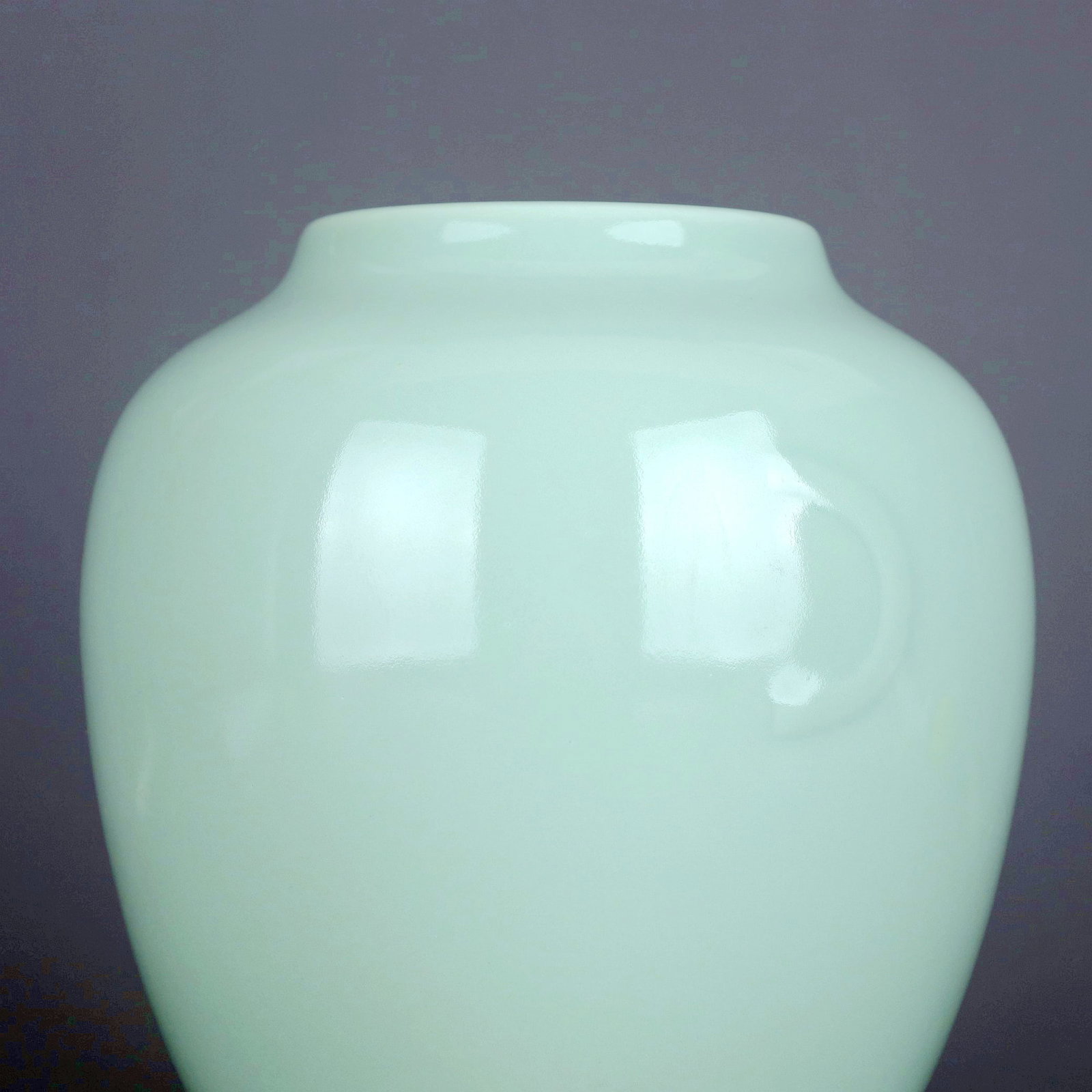 A BEAN-GREEN GLAZED MOON-EAR JAR - 7