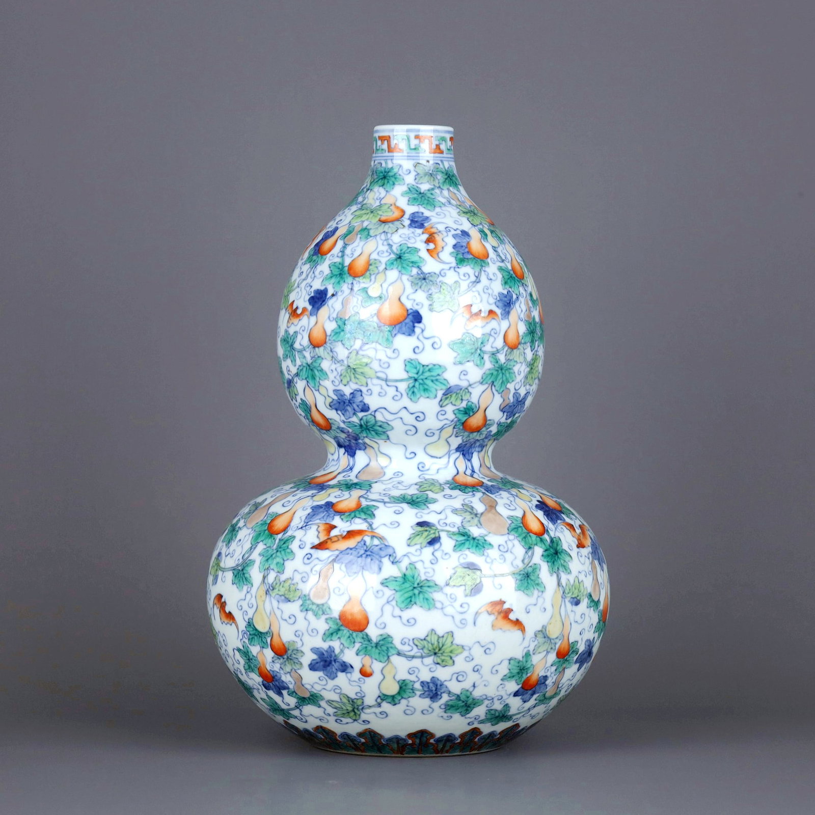 A DOUCAI LONGEVITY GOURD VASE - 2