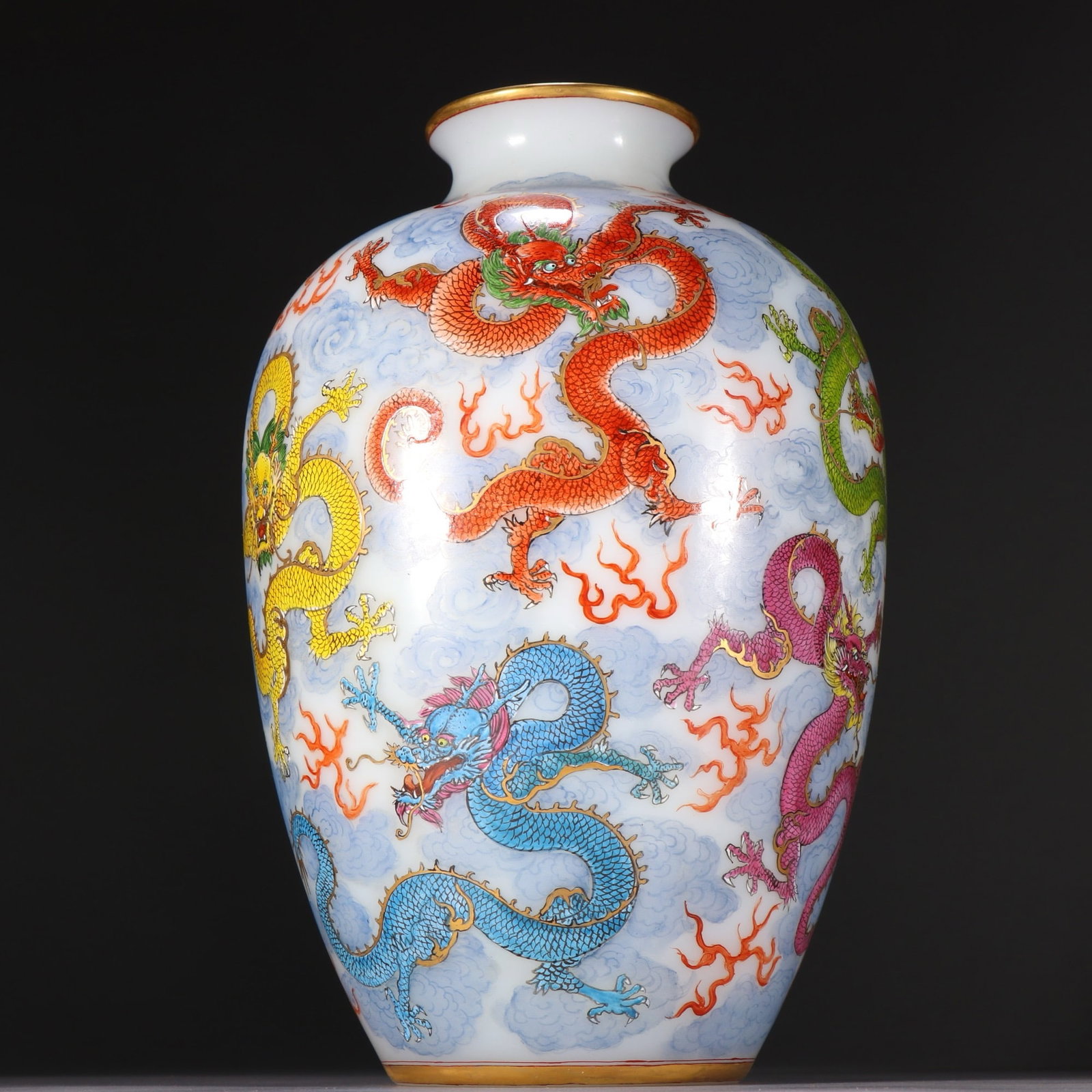 Glassware Enamel Blue Base Dragon Pattern Vase - 3