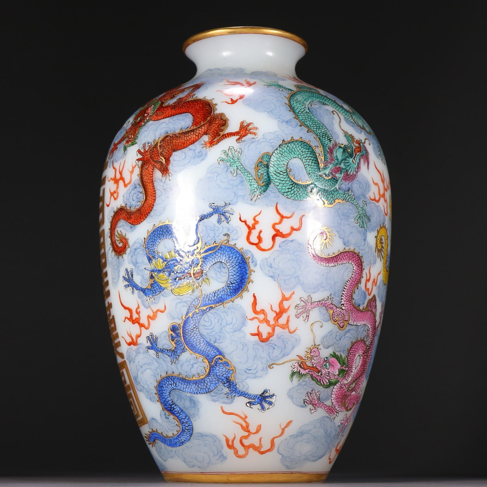 Glassware Enamel Blue Base Dragon Pattern Vase - 7
