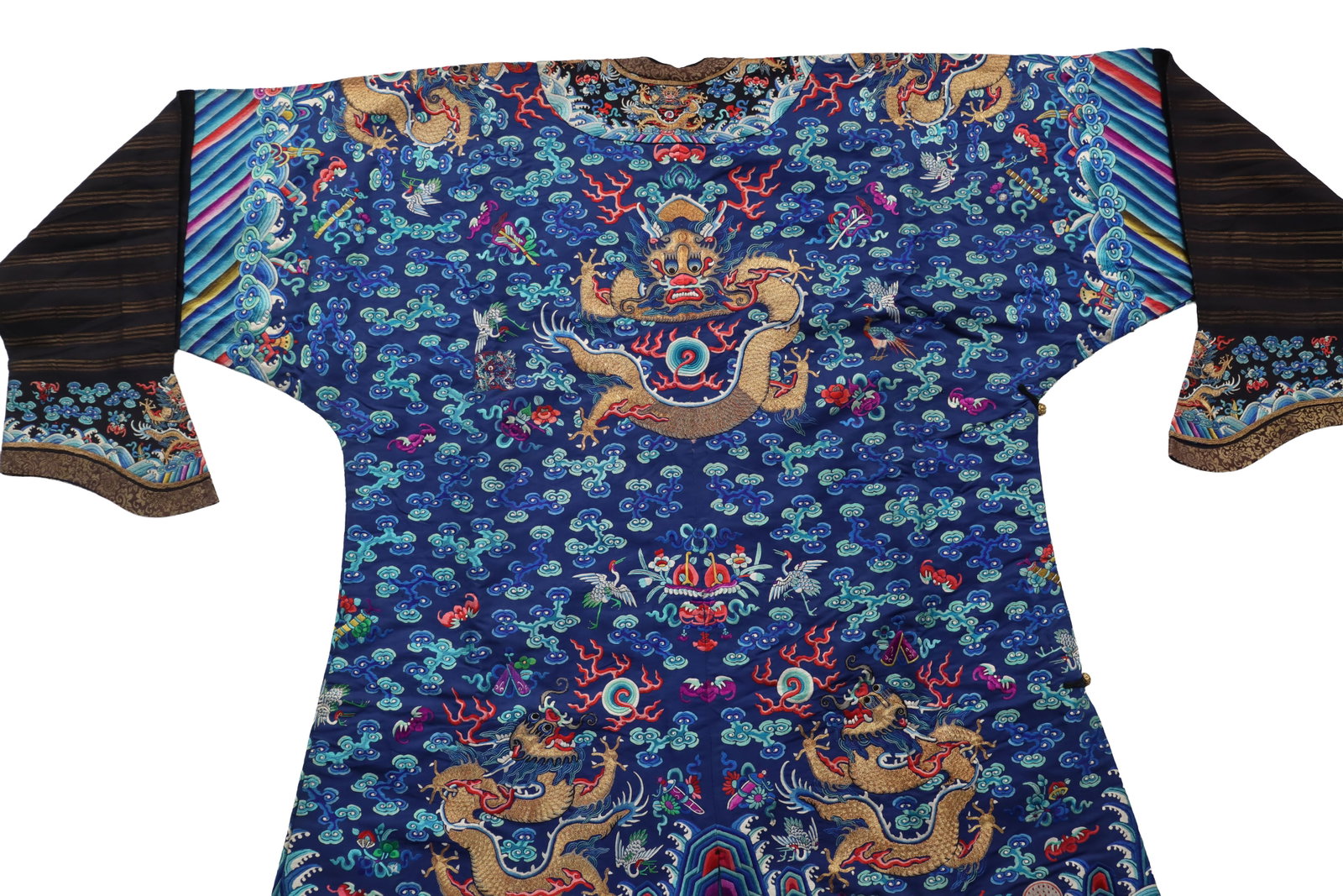 Silk Embroidery Cloud and Dragon Pattern Dragon Robe - 7
