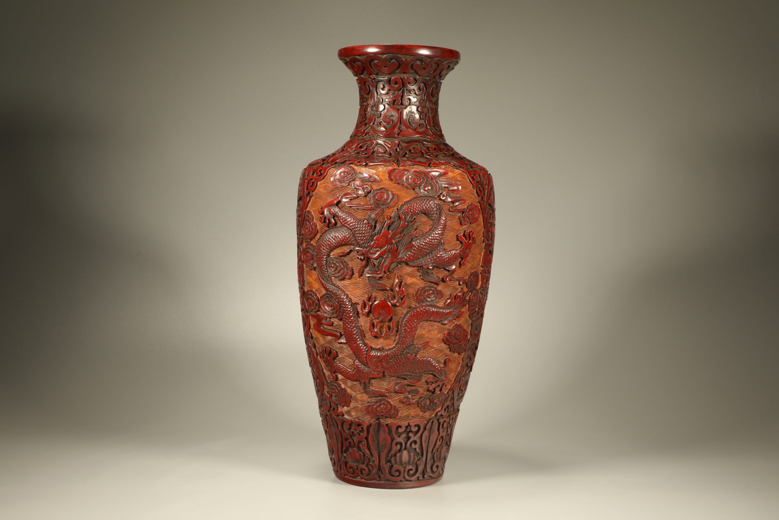 Lacquerware Red Carved Cloud and Dragon Pattern Vase - 3