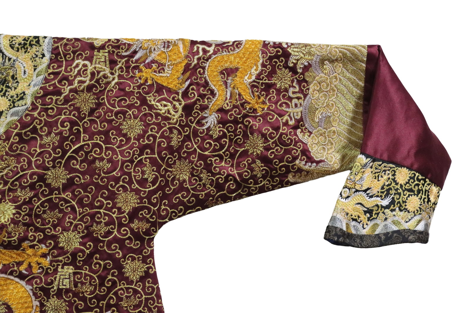 Silk Embroidery Cloud and Dragon Pattern Dragon Robe - 8