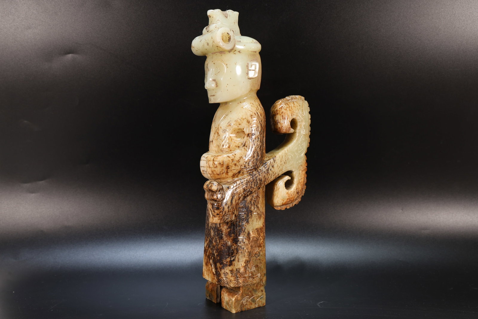 Jade Carved Beast Face Pattern Character Shape Figure: Jade Carved Beast Face Pattern Character Shape Figure (28.5 x 12 x 6cm)