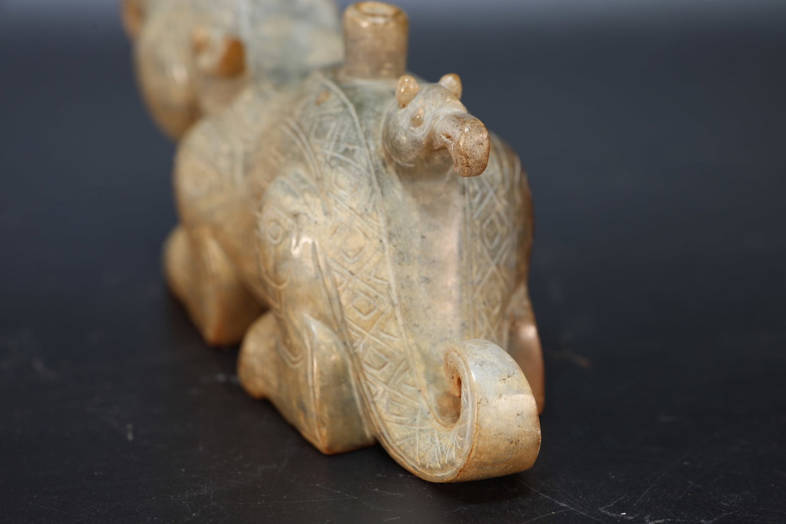 Jade Carved Beast Face Pattern Beast Shape Ornament - 8