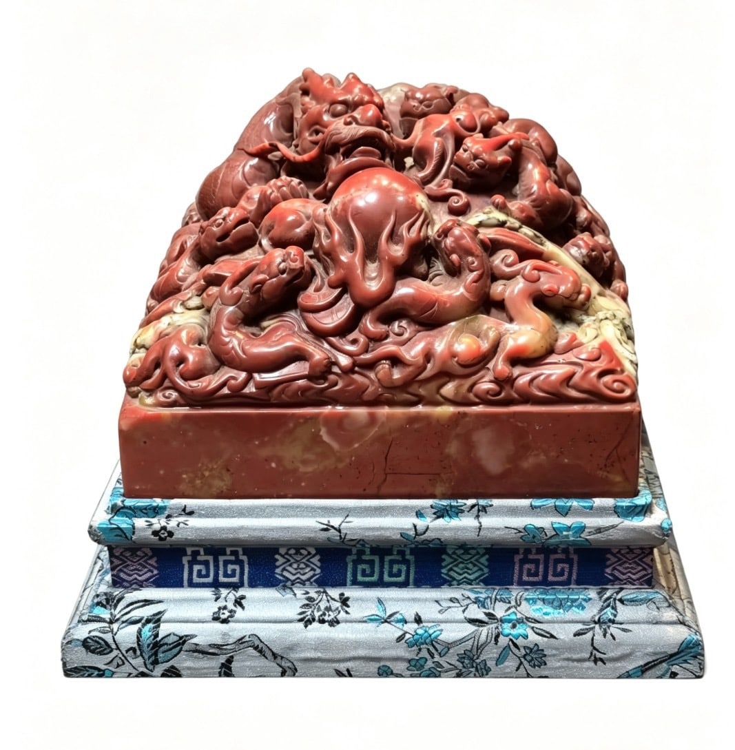 Shoushan Carved Dragon Shape Stone Seal: Shoushan Carved Dragon Shape Stone Seal (12.5 x 16cm)