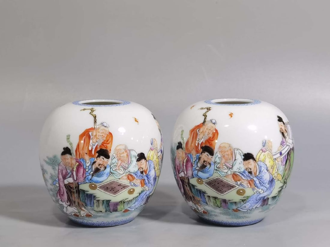 Pair of Famille Rose Character Story Pattern Porcelain Pot: Pair of Famille Rose Character Story Pattern Porcelain Pot (8.3 x 8cm)
