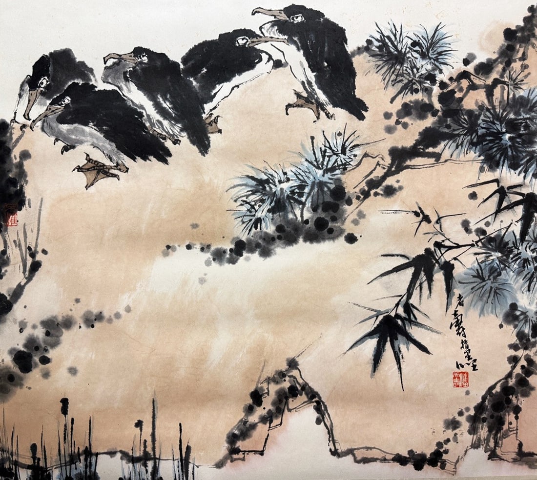 Pan Tianshou mark, Chinese Pine Tree and Eagle painting. Ink and Color on Paper, Hanging Scroll: Pan Tianshou mark, Chinese Pine Tree and Eagle painting. Ink and Color on Paper, Hanging Scroll (92 x 82cm)