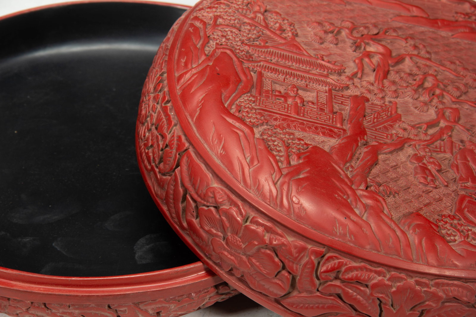 CHINESE CINNABAR LACQUER BOX - 5