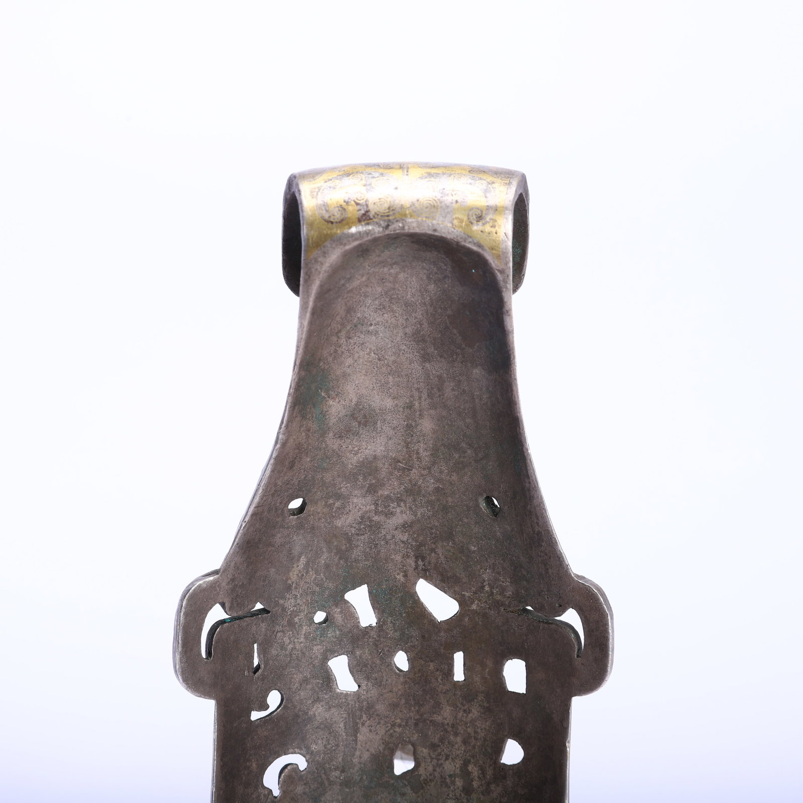 A BRONZE CHILONG BELTHOOK - 6