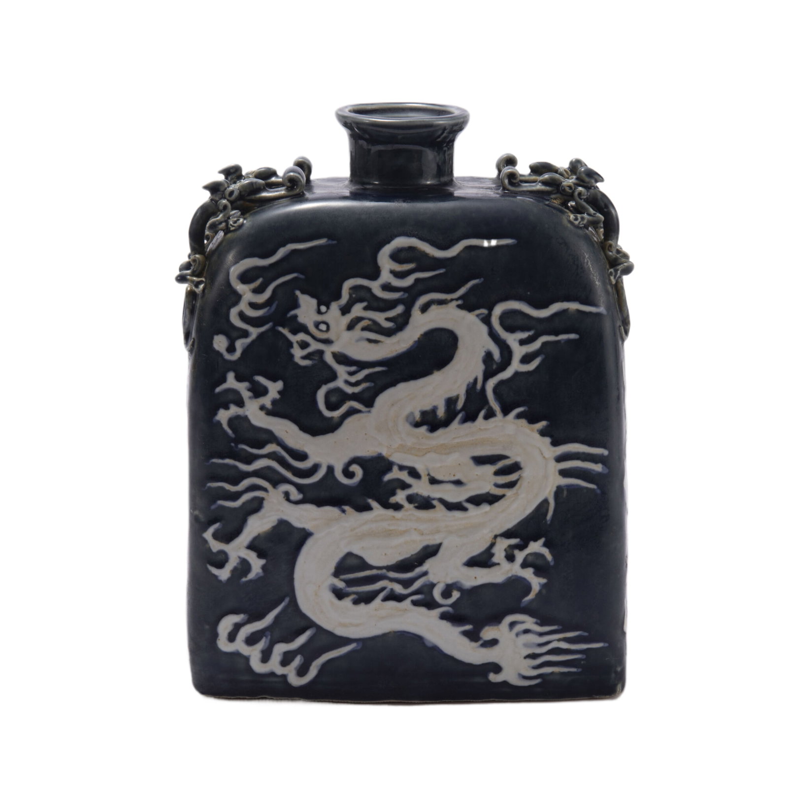 A CHINESE BLUE GLAZED WHITE DRAGON PATTERN PORCELAIN VASE: A CHINESE BLUE GLAZED WHITE DRAGON PATTERN PORCELAIN VASE (23.3 x 18 x 8.6cm)