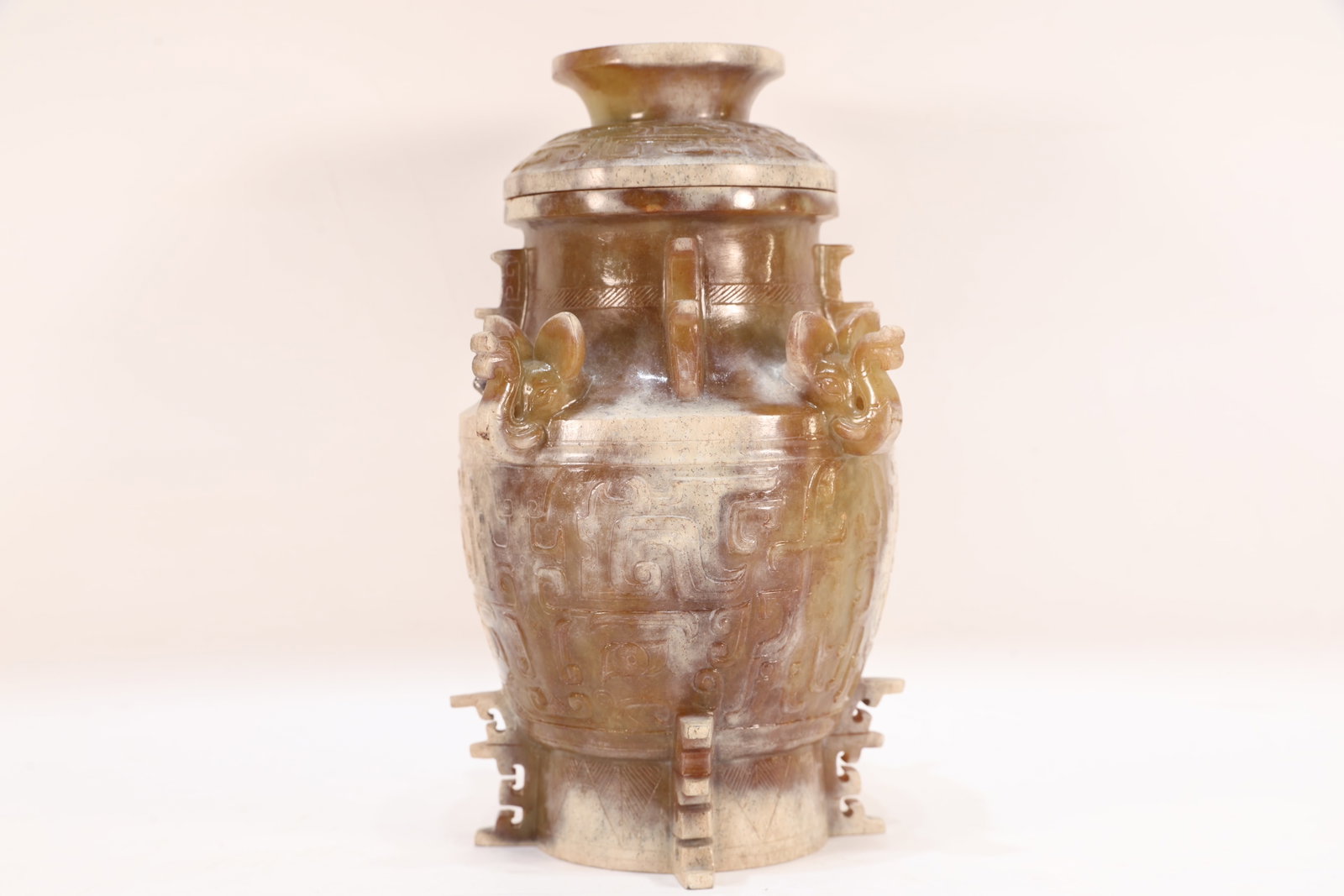 Jade Carved Beast Face Pattern Lid Pot - 7