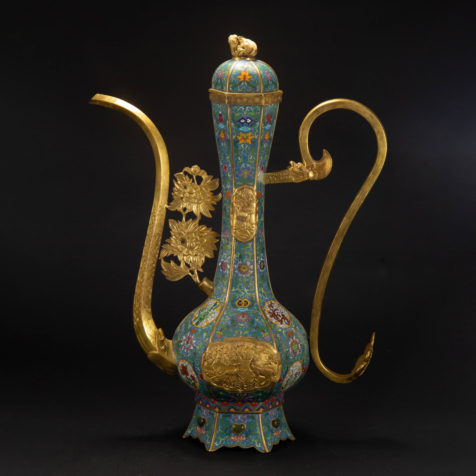 A CHINESE GILT CLOISONNE EWER: A CHINESE GILT CLOISONNE EWER (23 x 18 x 62cm,Weight 10840g)